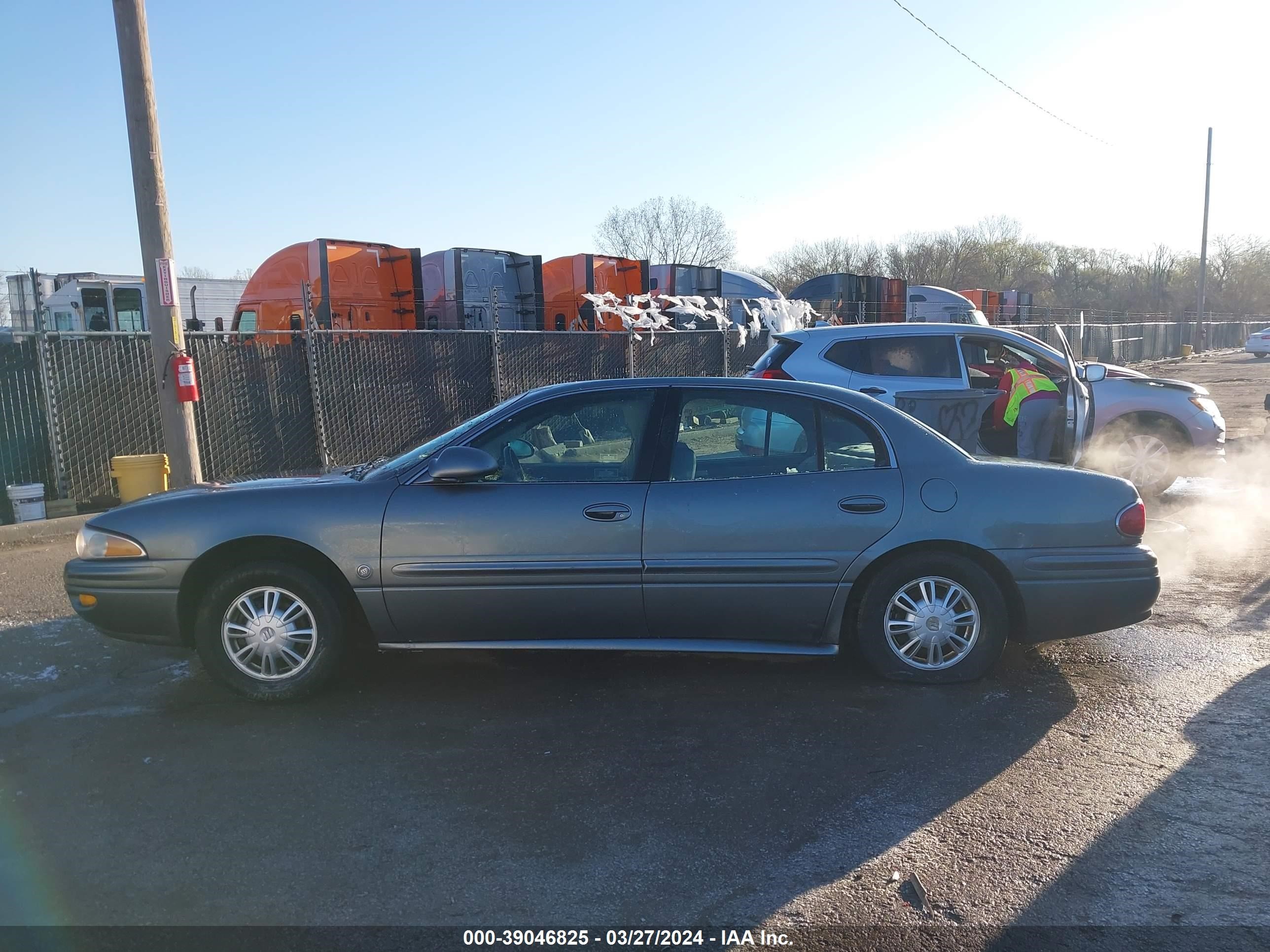 Photo 14 VIN: 1G4HP52K25U284382 - BUICK LESABRE 