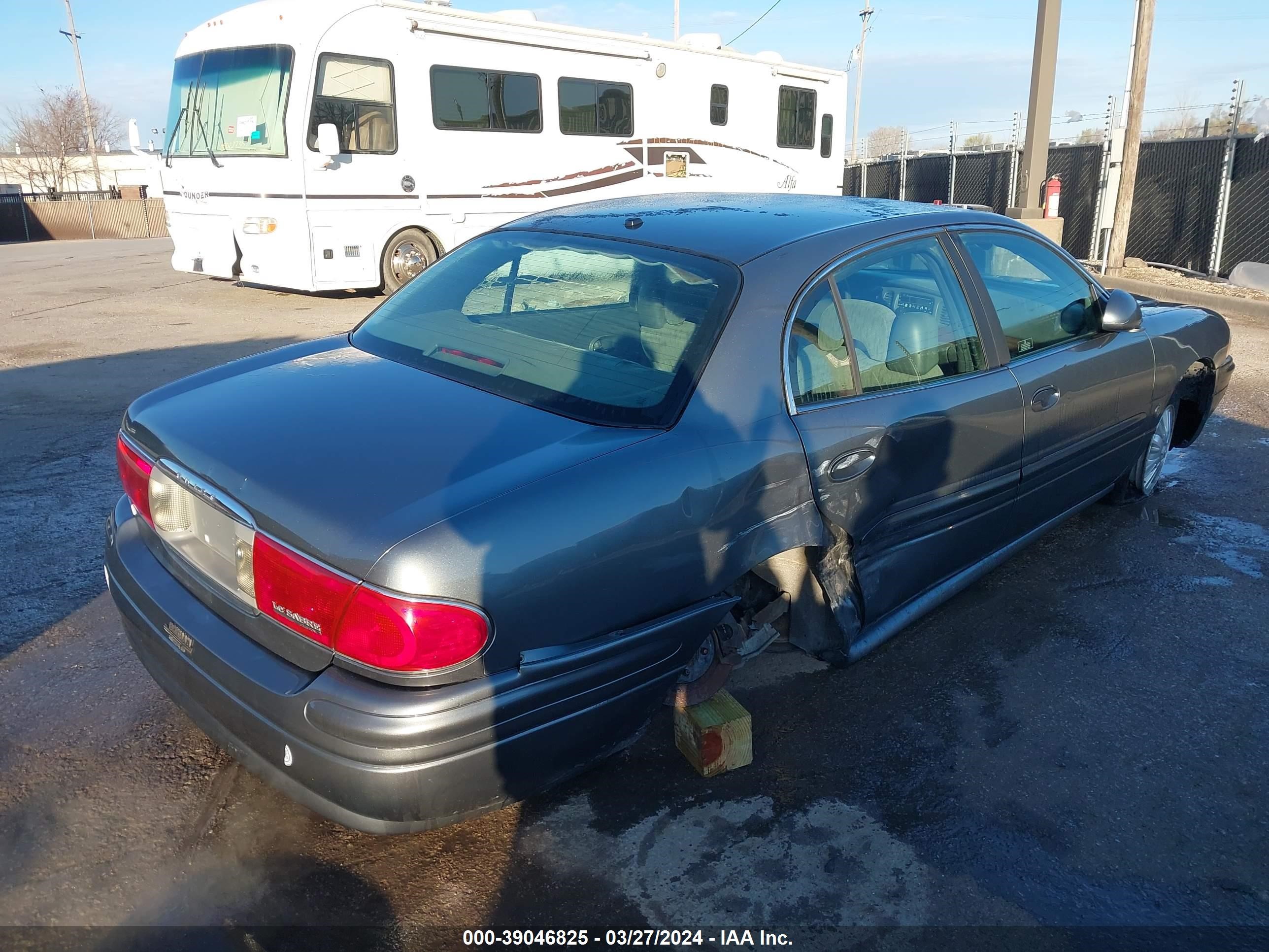 Photo 3 VIN: 1G4HP52K25U284382 - BUICK LESABRE 