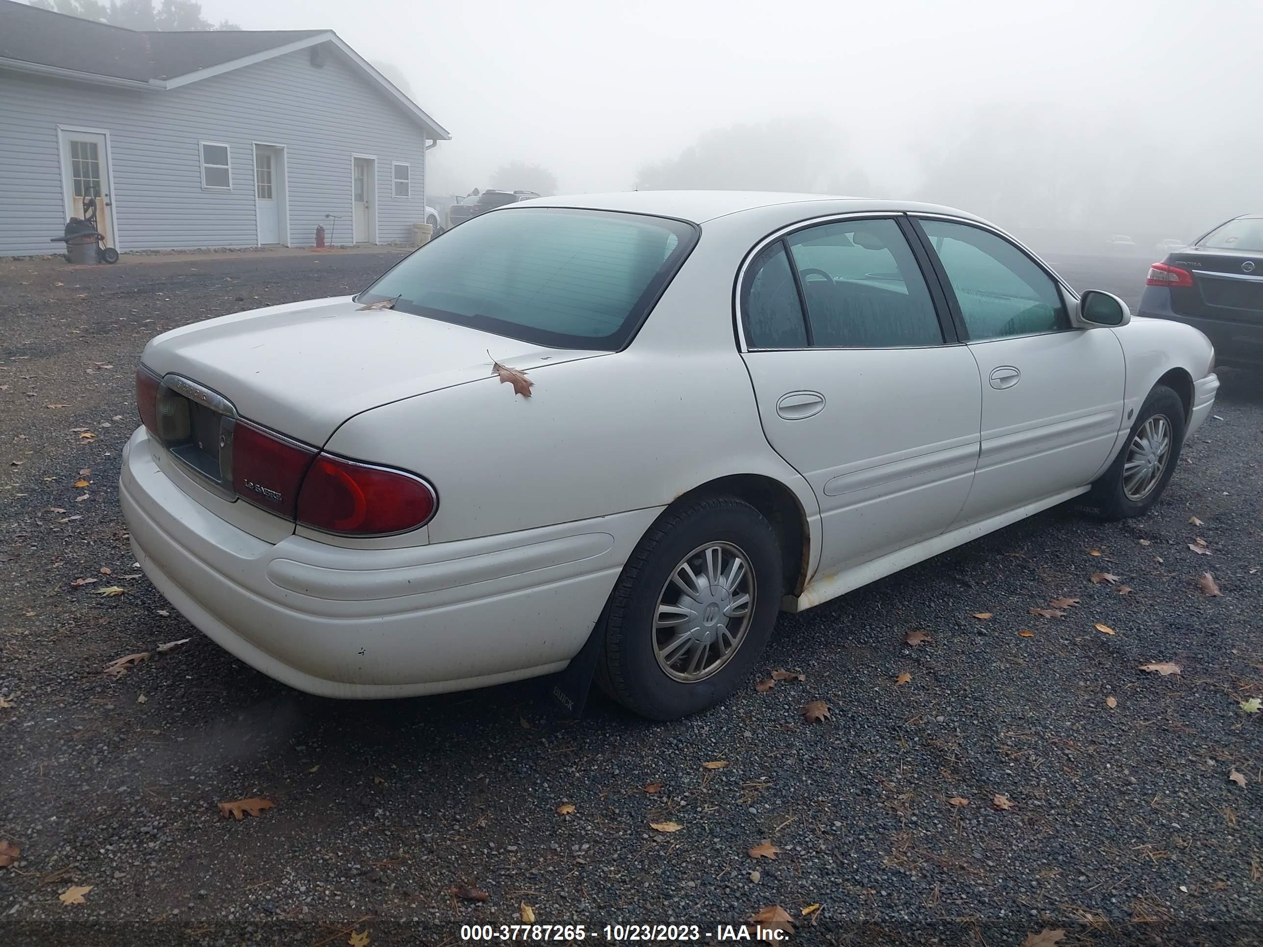 Photo 3 VIN: 1G4HP52K334176897 - BUICK LESABRE 