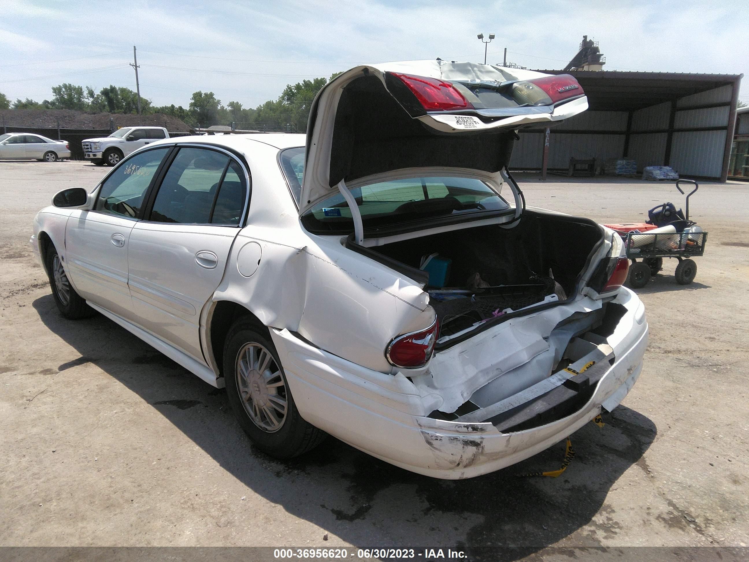 Photo 2 VIN: 1G4HP52K334187253 - BUICK LESABRE 