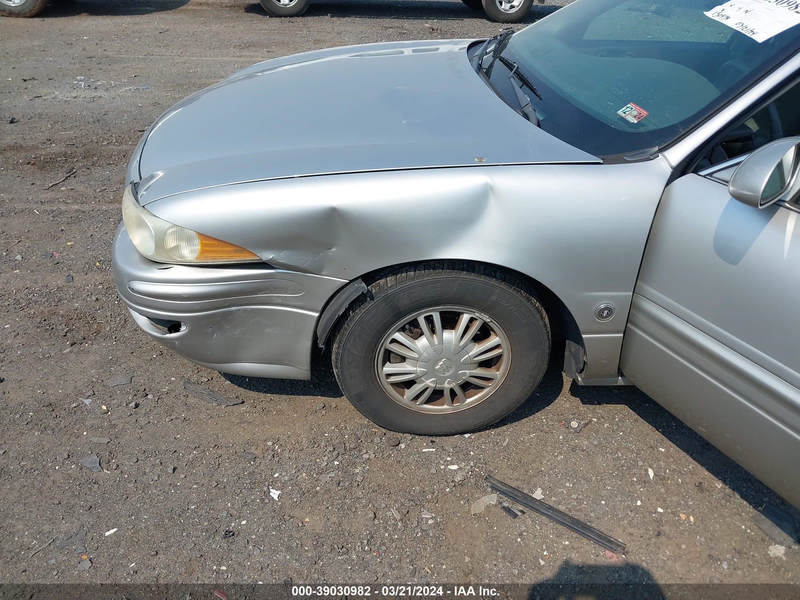 Photo 5 VIN: 1G4HP52K35U148665 - BUICK LESABRE 