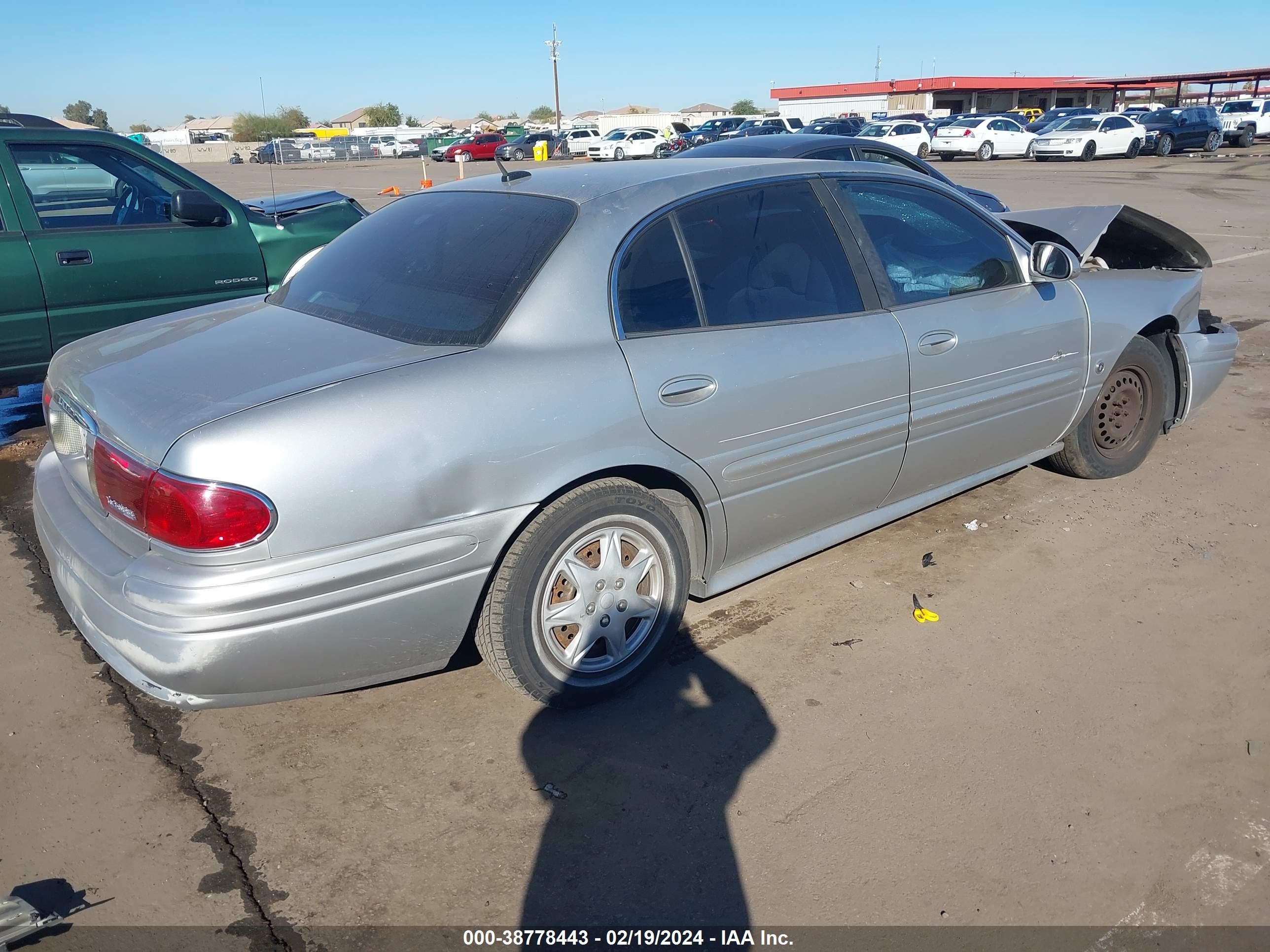 Photo 3 VIN: 1G4HP52K35U211070 - BUICK LESABRE 