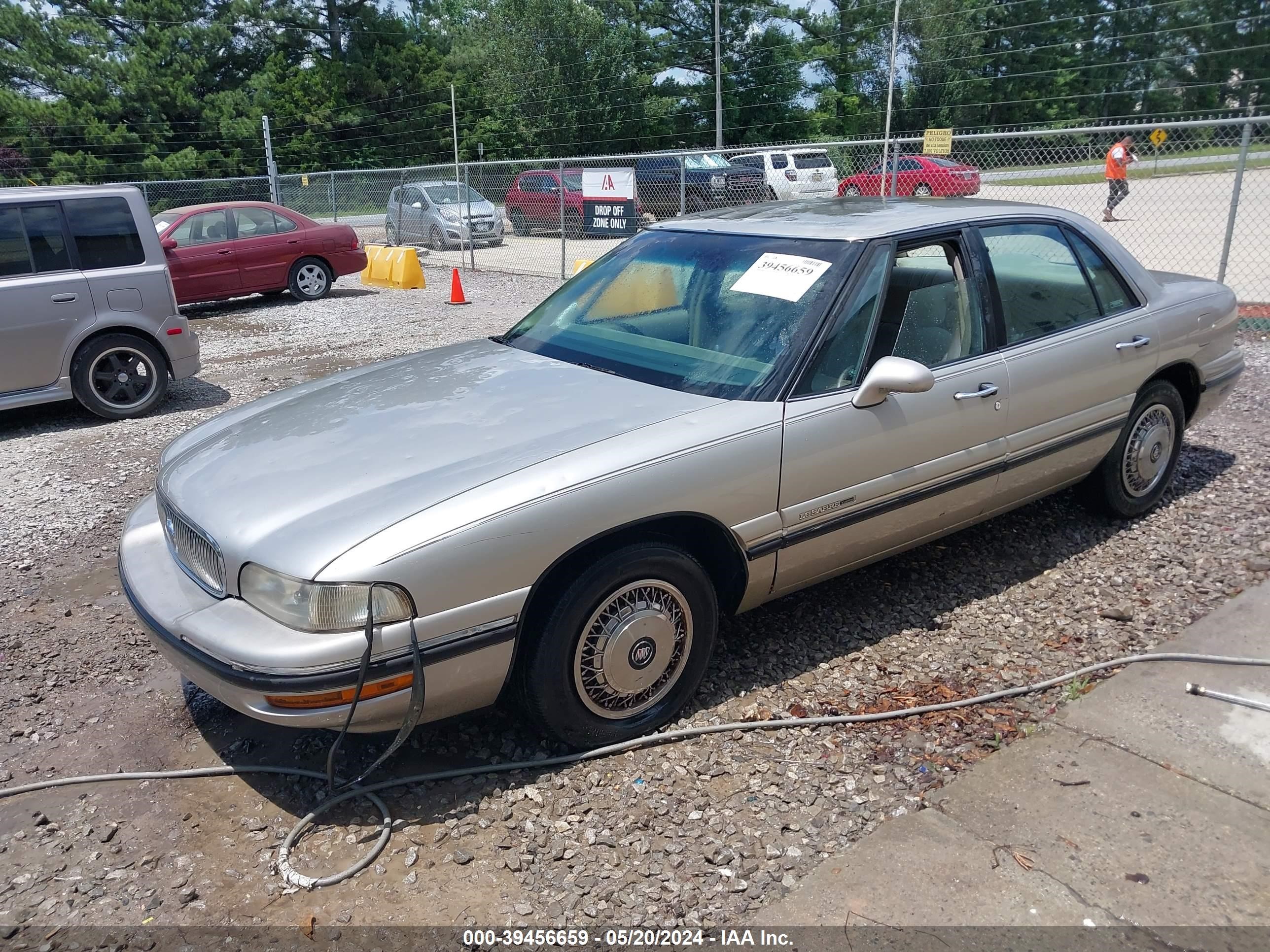 Photo 1 VIN: 1G4HP52K3VH572341 - BUICK LESABRE 