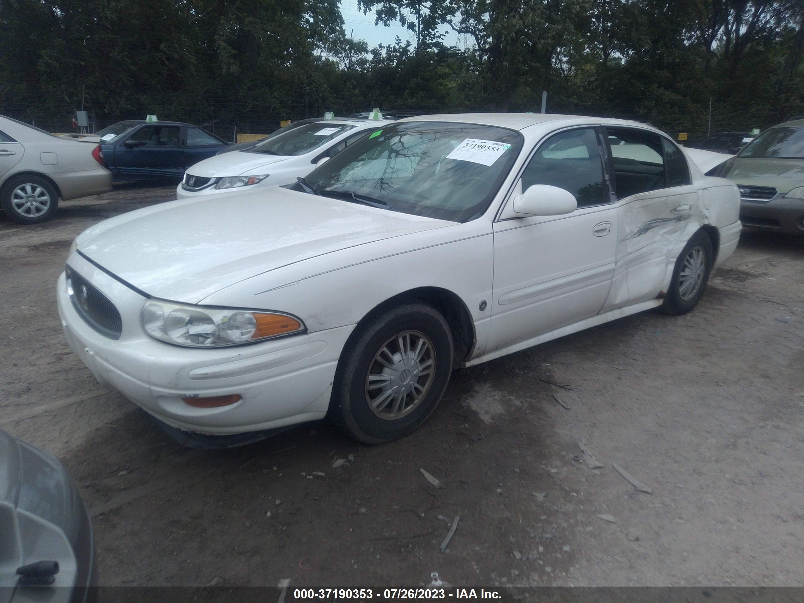 Photo 1 VIN: 1G4HP52K53U107791 - BUICK LESABRE 