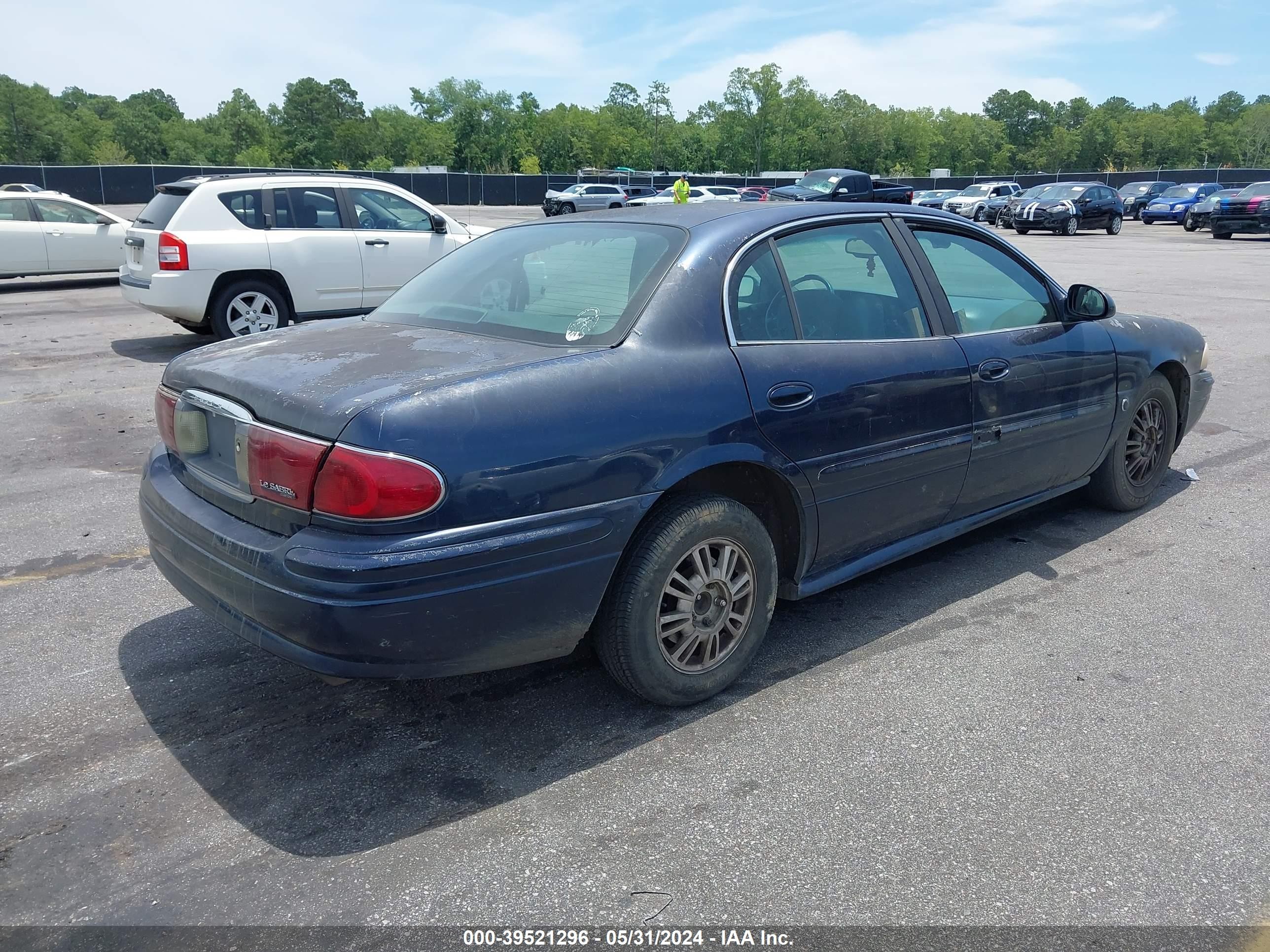 Photo 3 VIN: 1G4HP52K53U204358 - BUICK LESABRE 