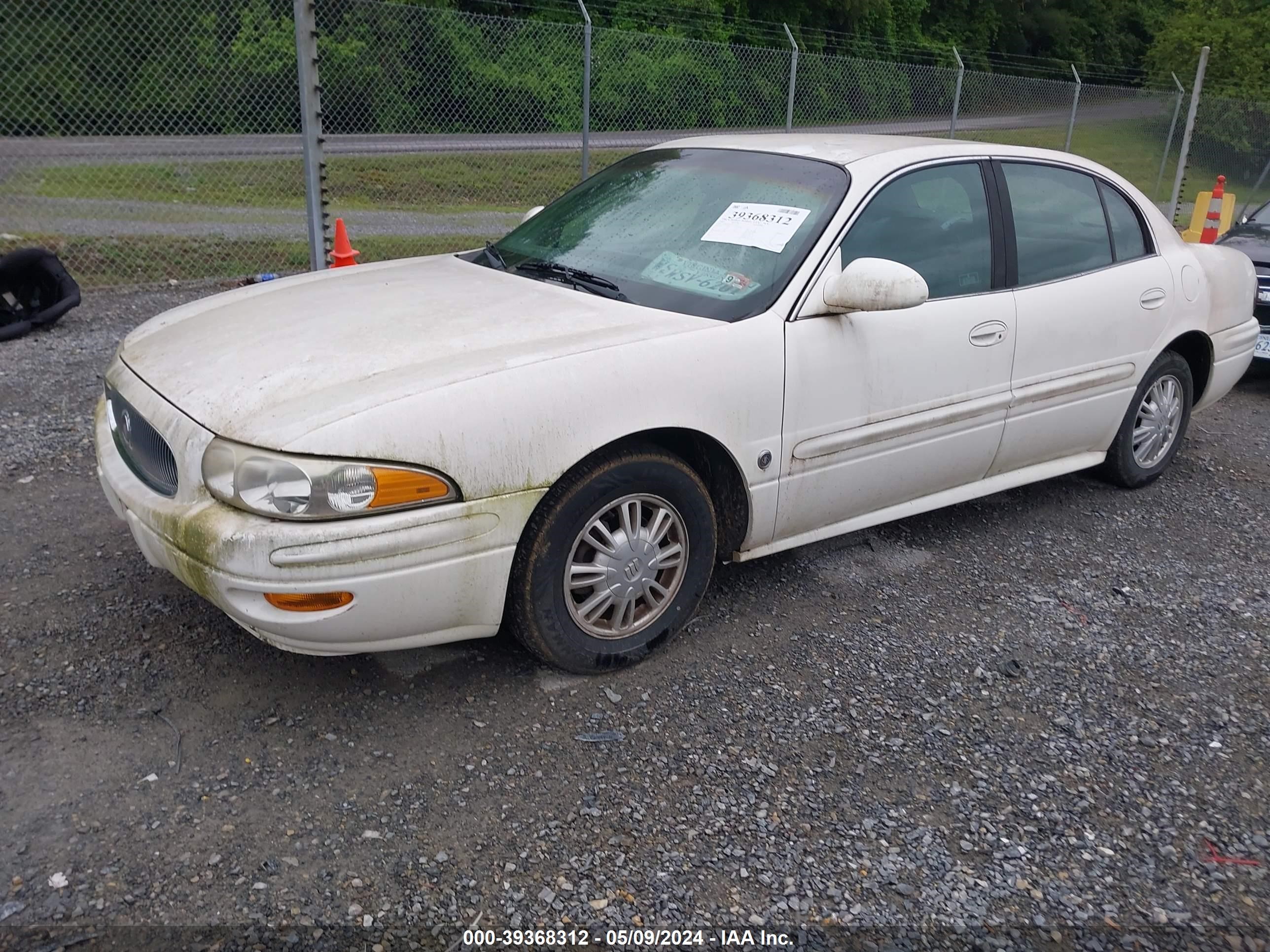 Photo 1 VIN: 1G4HP52K54U125323 - BUICK LESABRE 