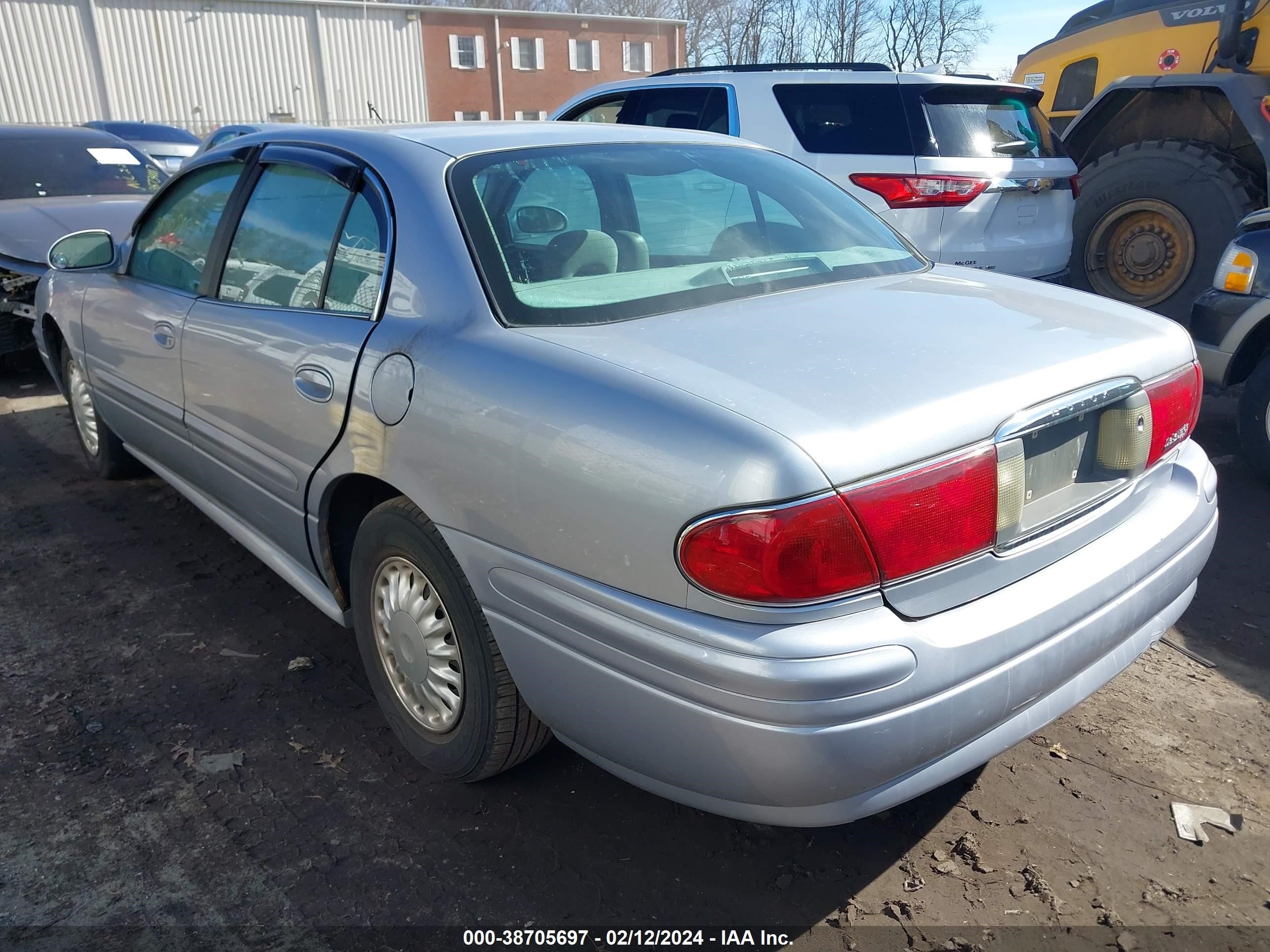 Photo 2 VIN: 1G4HP52K64U254204 - BUICK LESABRE 