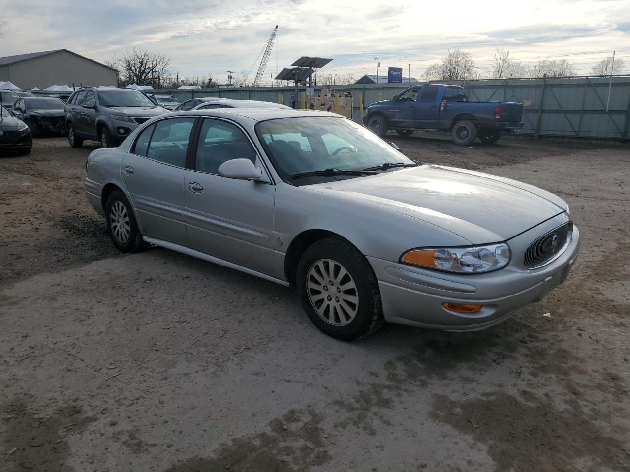 Photo 3 VIN: 1G4HP52K65U124988 - BUICK LESABRE 