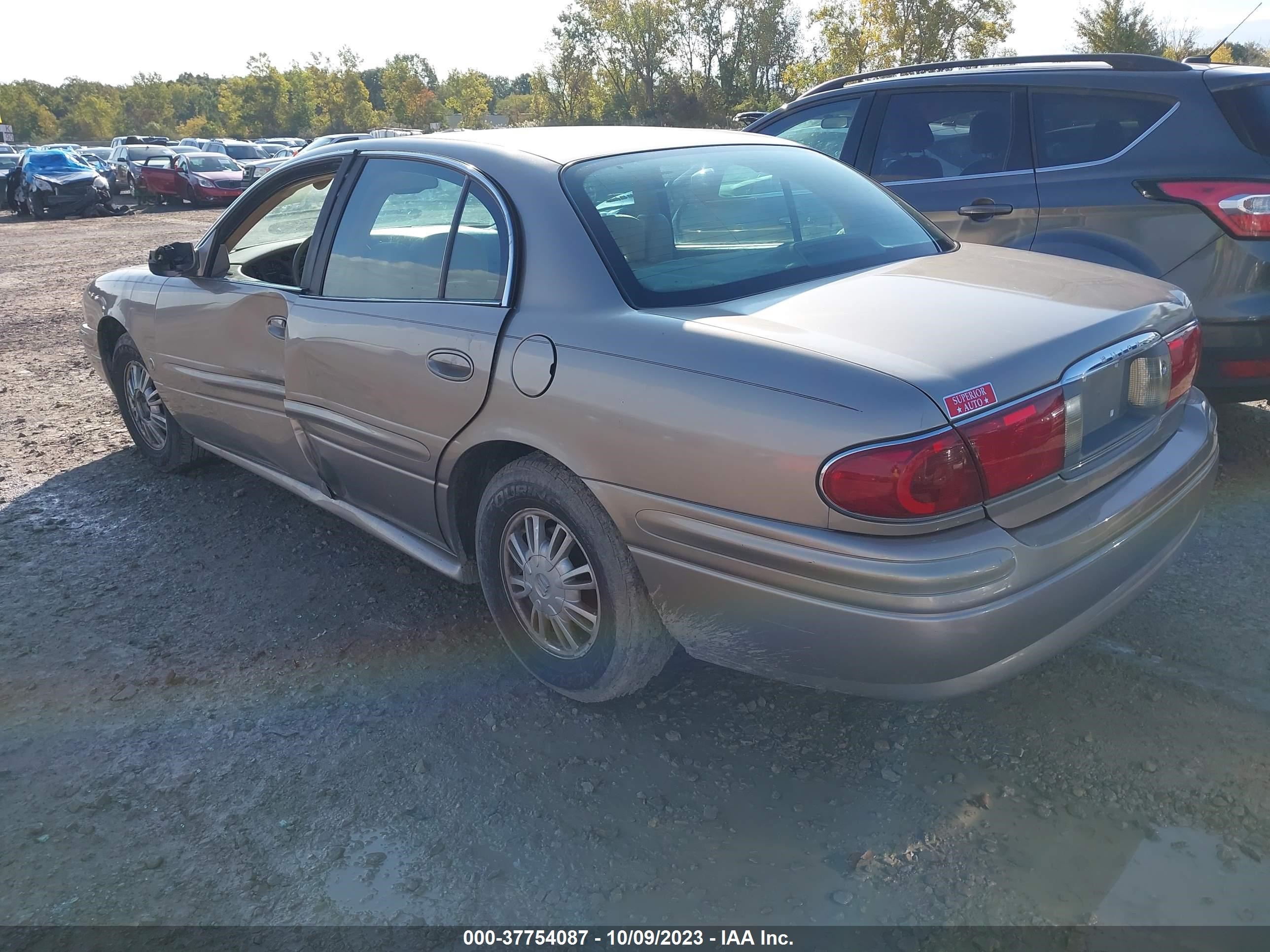 Photo 2 VIN: 1G4HP52K744116932 - BUICK LESABRE 