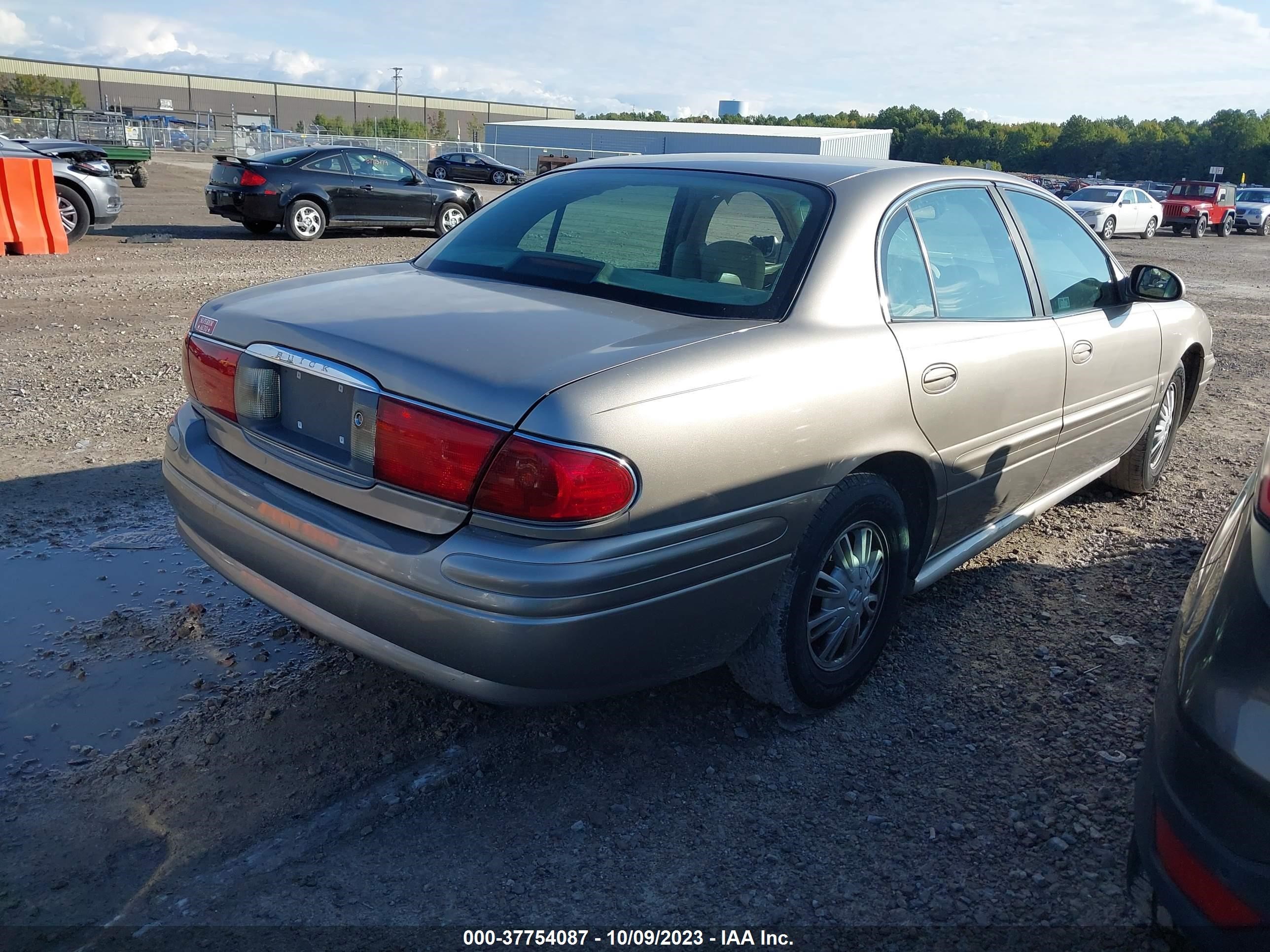 Photo 3 VIN: 1G4HP52K744116932 - BUICK LESABRE 