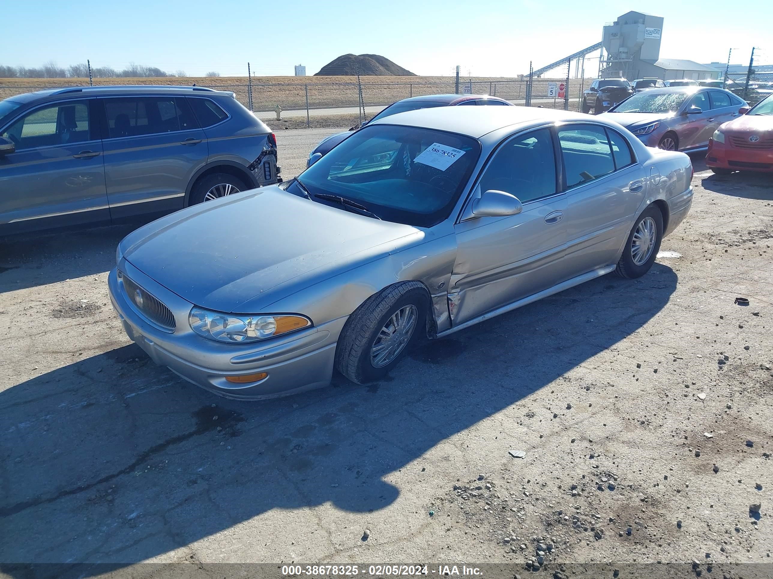 Photo 1 VIN: 1G4HP52K75U247697 - BUICK LESABRE 