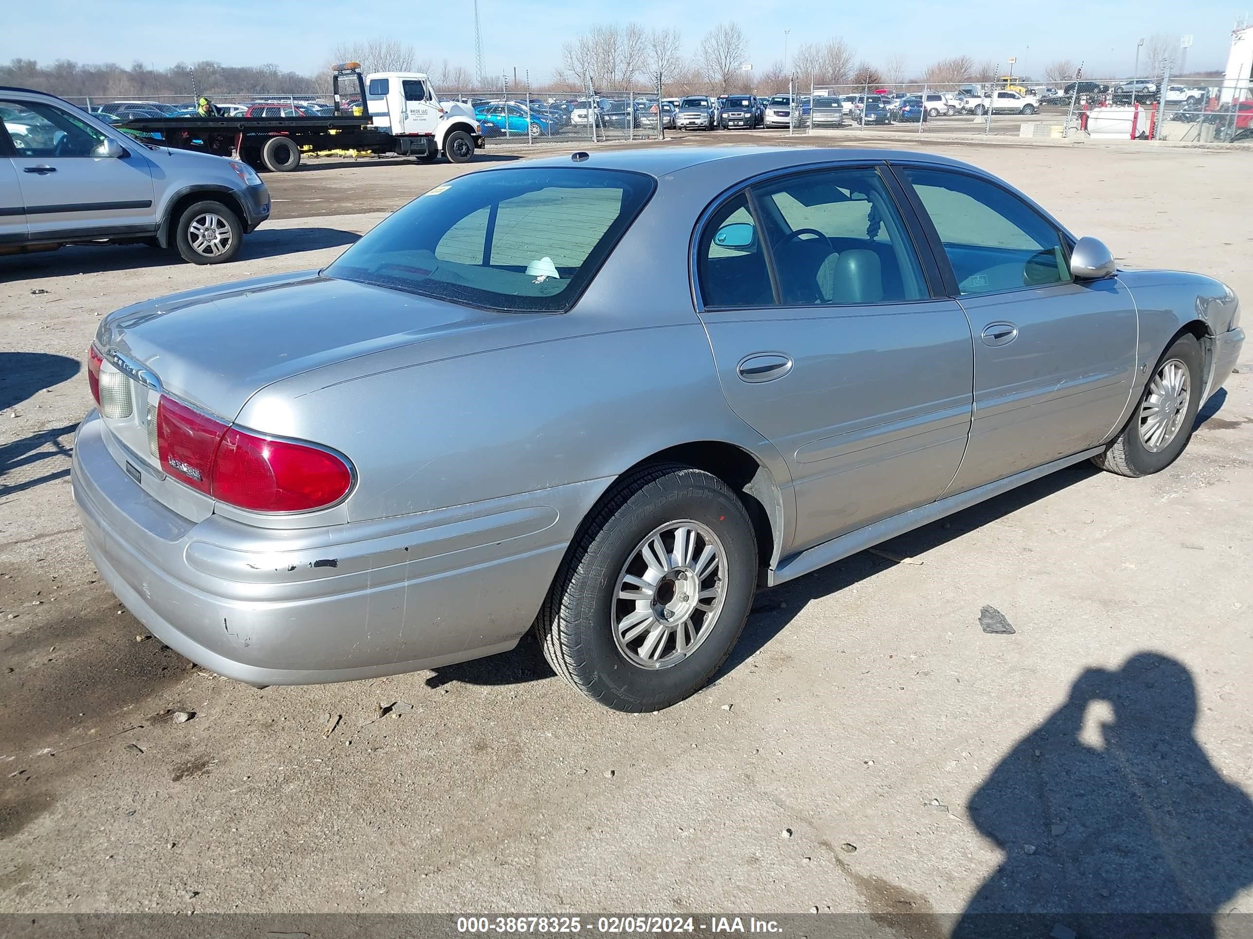 Photo 3 VIN: 1G4HP52K75U247697 - BUICK LESABRE 