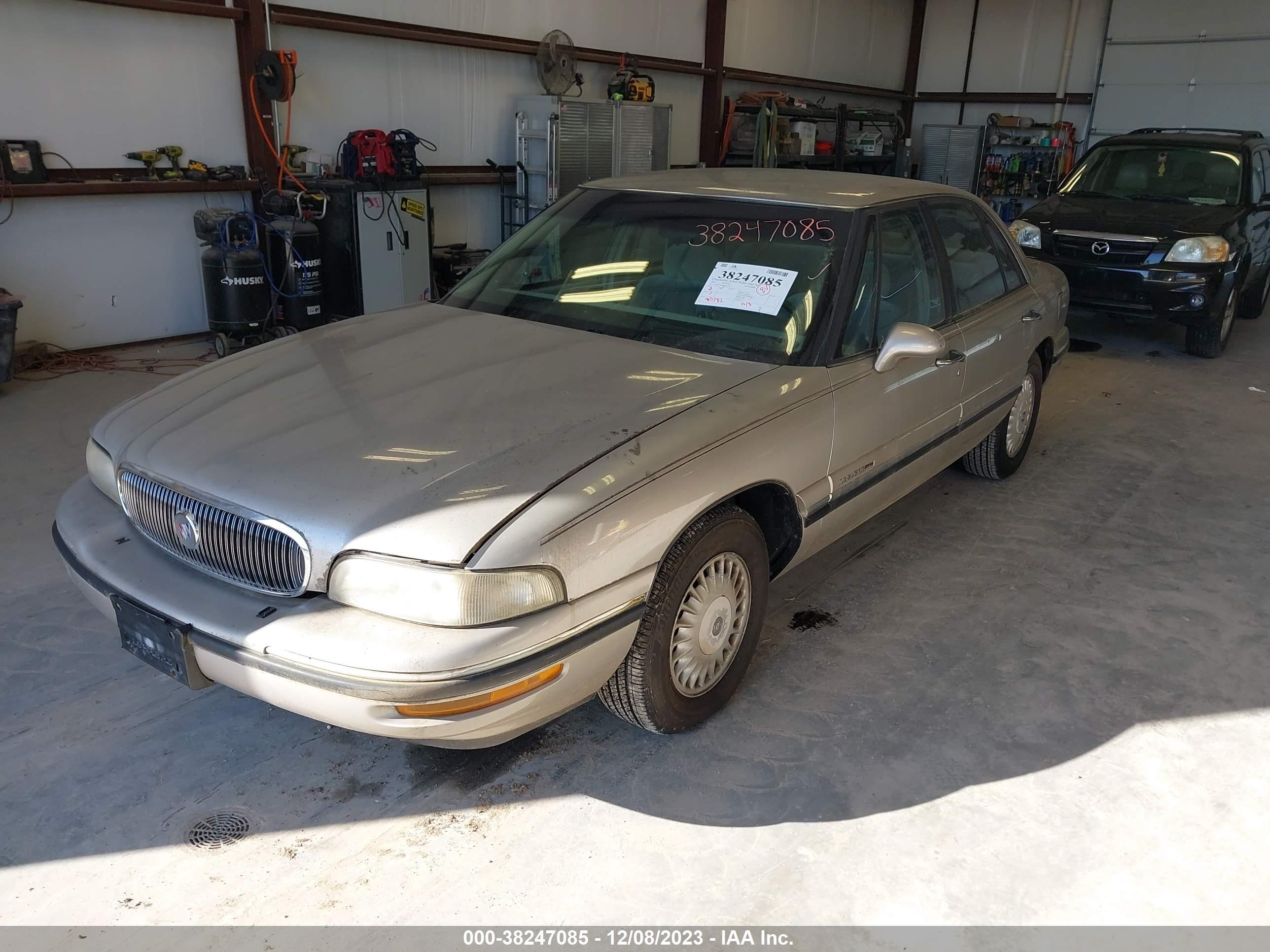 Photo 1 VIN: 1G4HP52K8WH444534 - BUICK LESABRE 