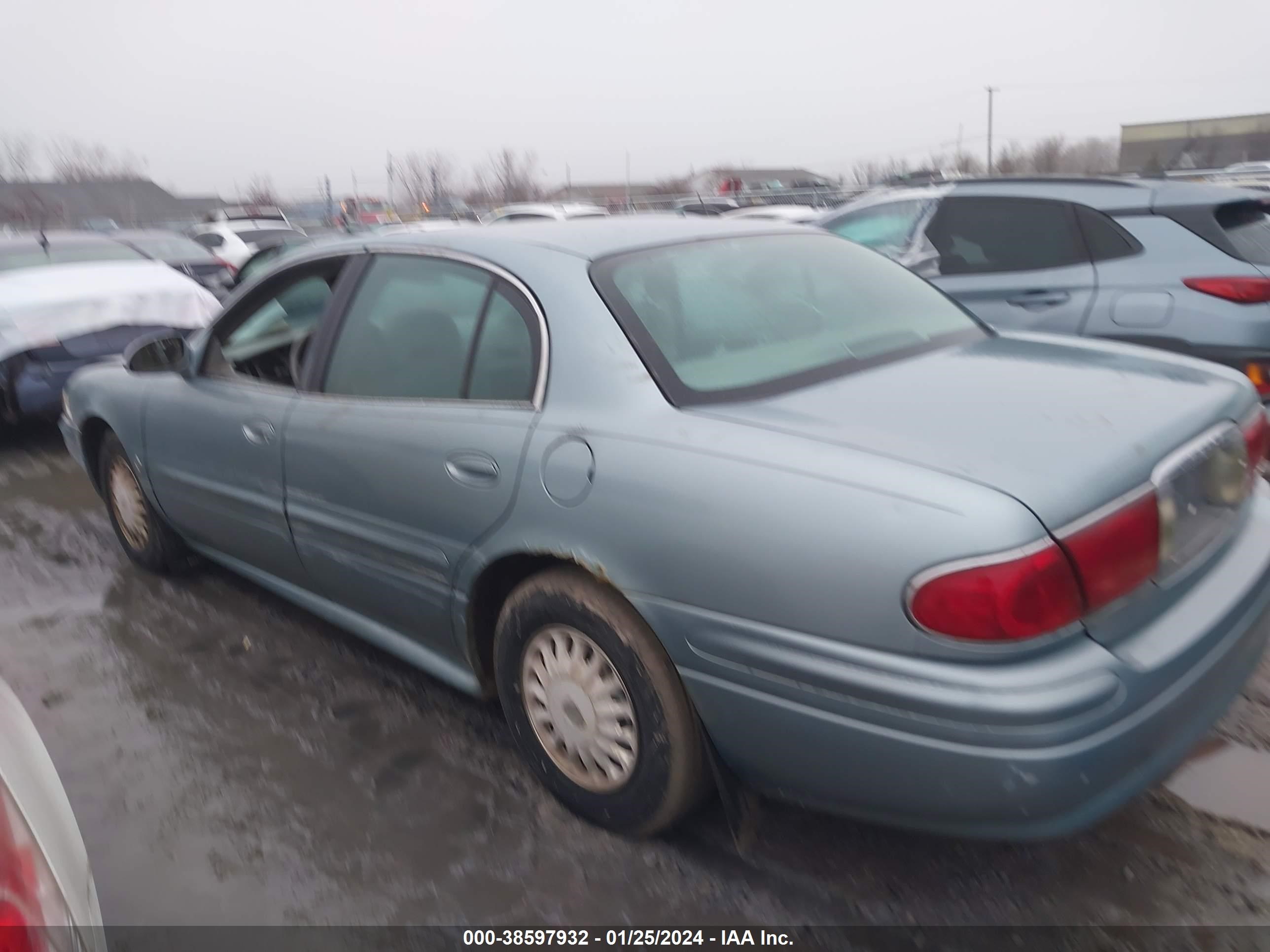 Photo 13 VIN: 1G4HP52K93U272937 - BUICK LESABRE 