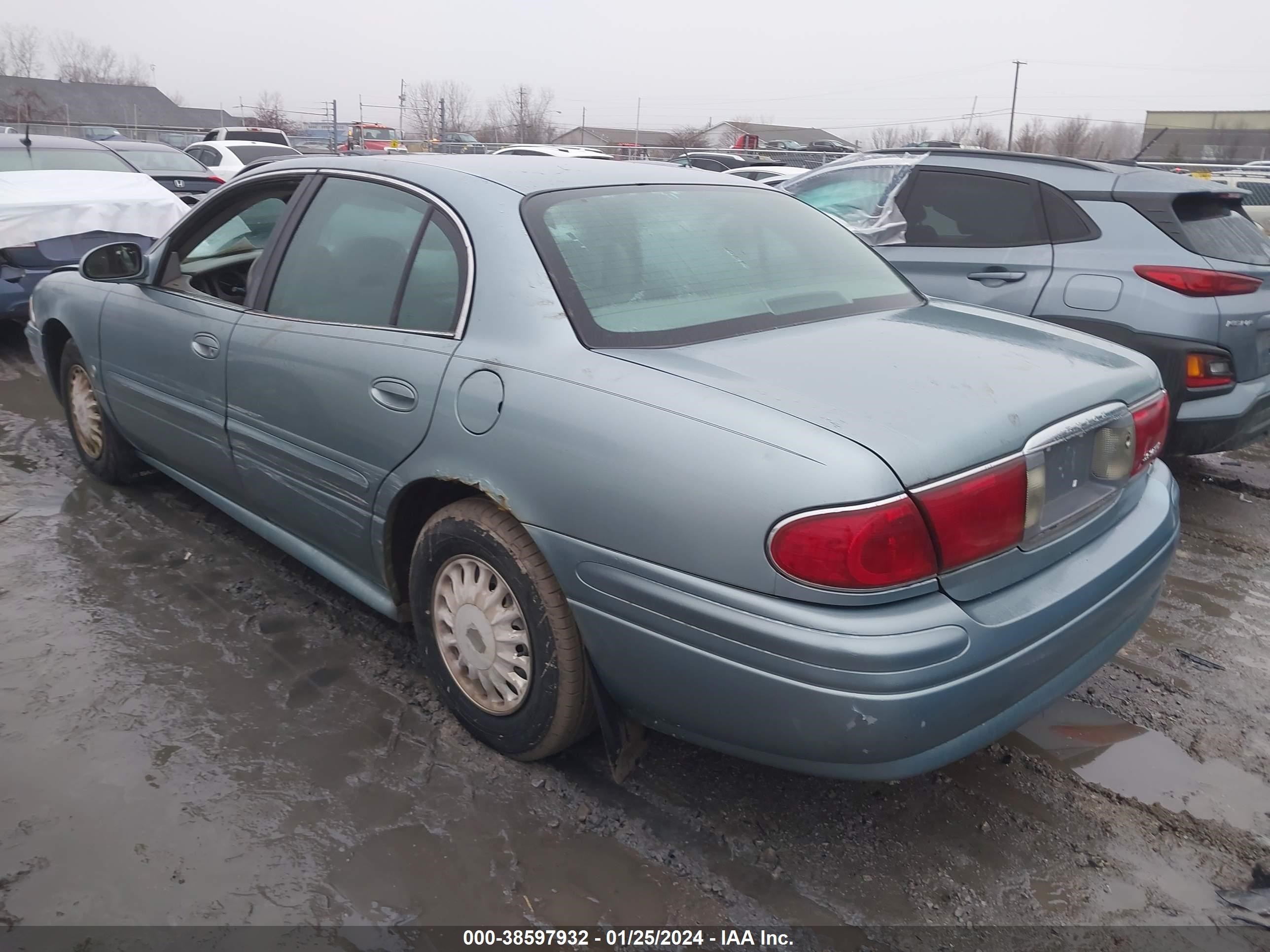 Photo 2 VIN: 1G4HP52K93U272937 - BUICK LESABRE 