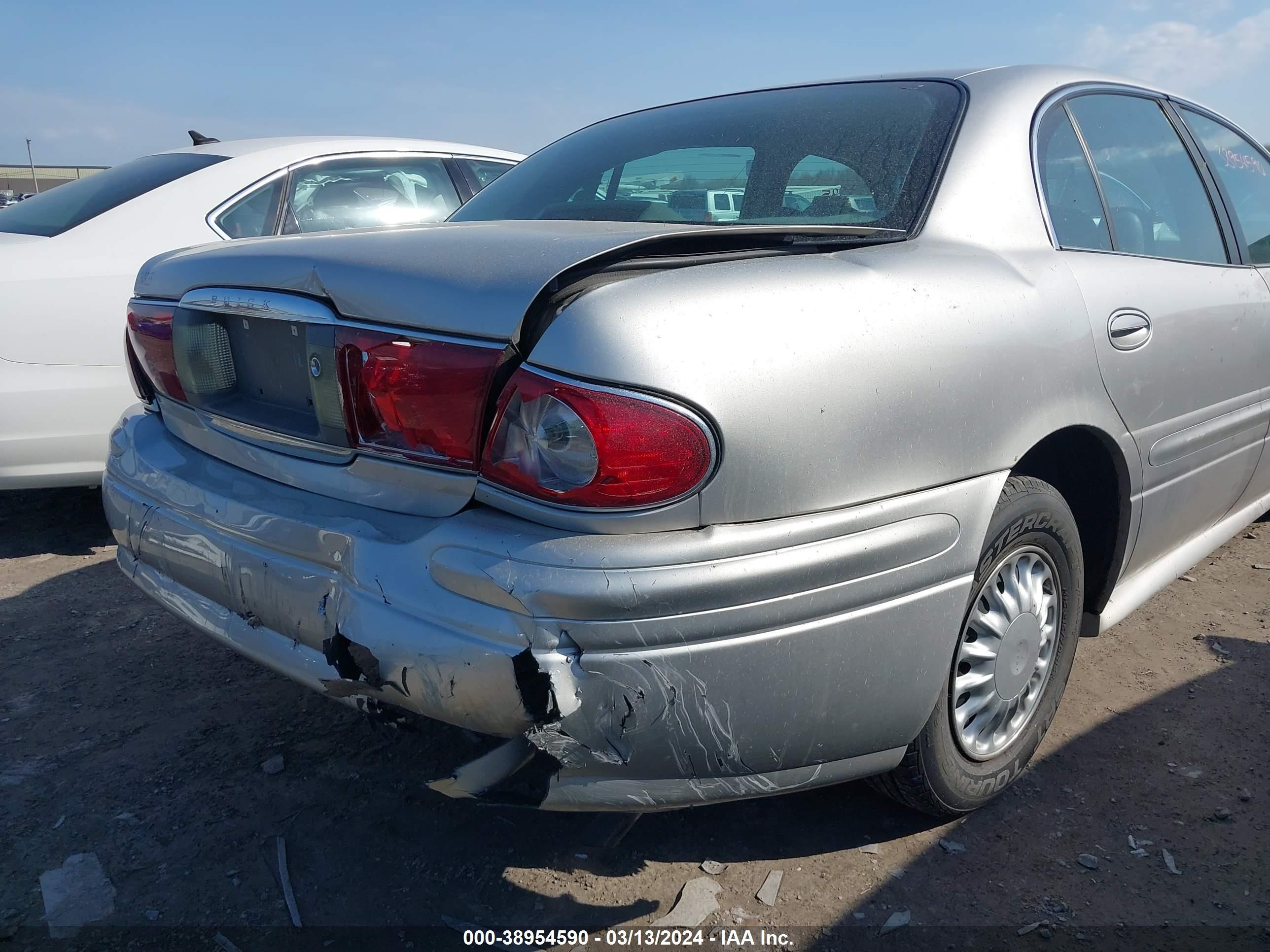 Photo 5 VIN: 1G4HP52K944154906 - BUICK LESABRE 