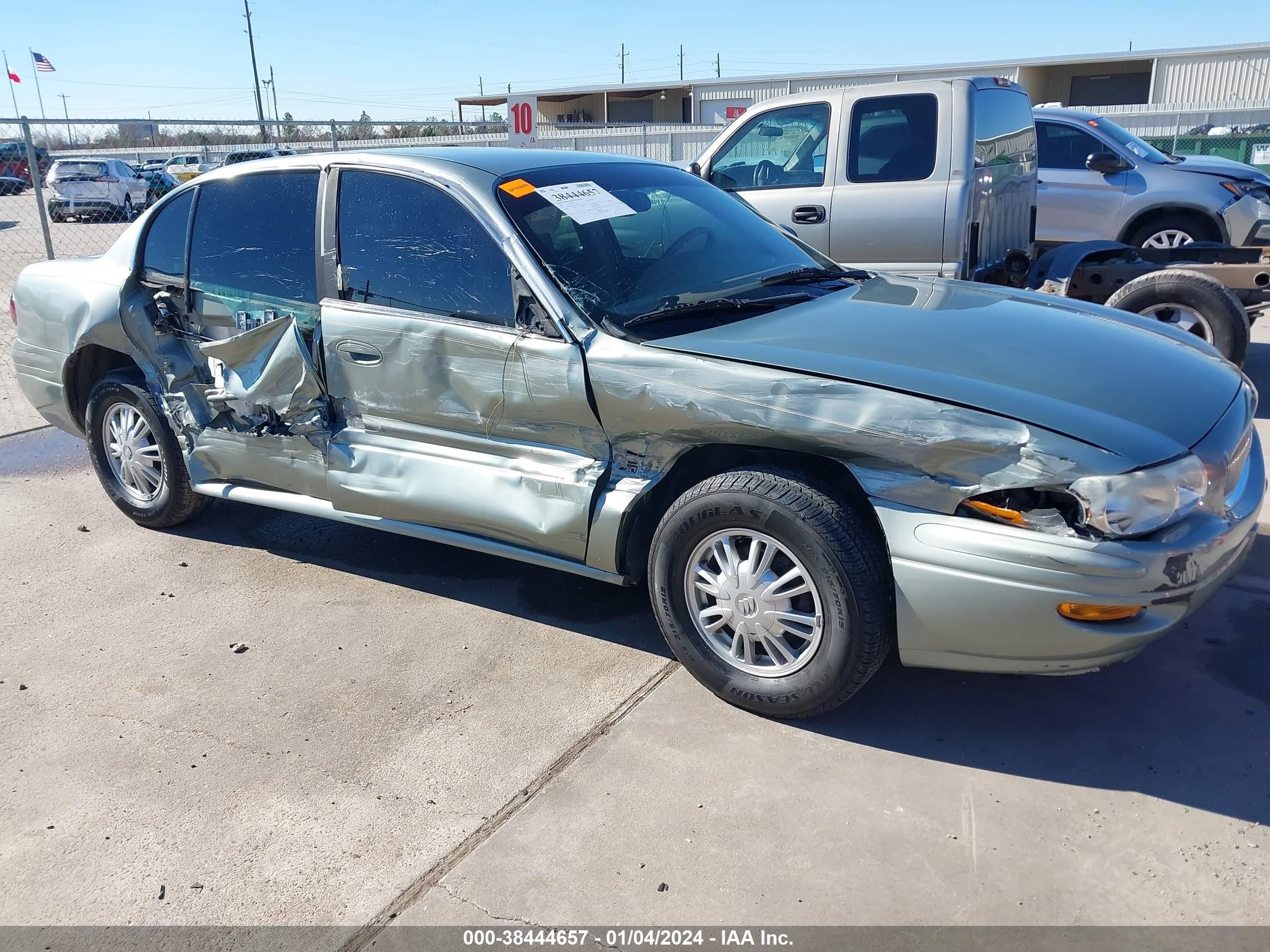 Photo 12 VIN: 1G4HP52K95U139873 - BUICK LESABRE CU 