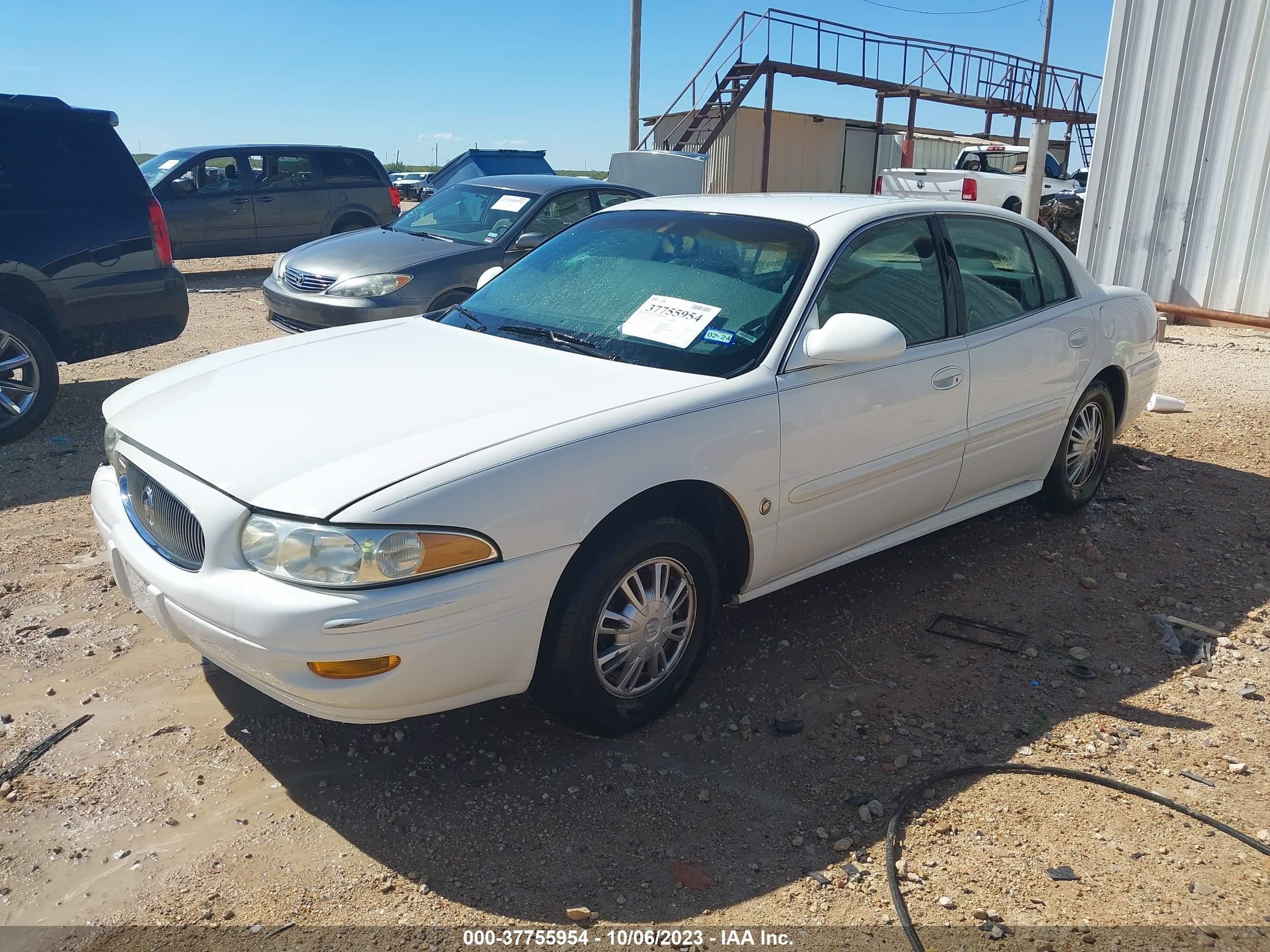 Photo 1 VIN: 1G4HP52K95U151313 - BUICK LESABRE 