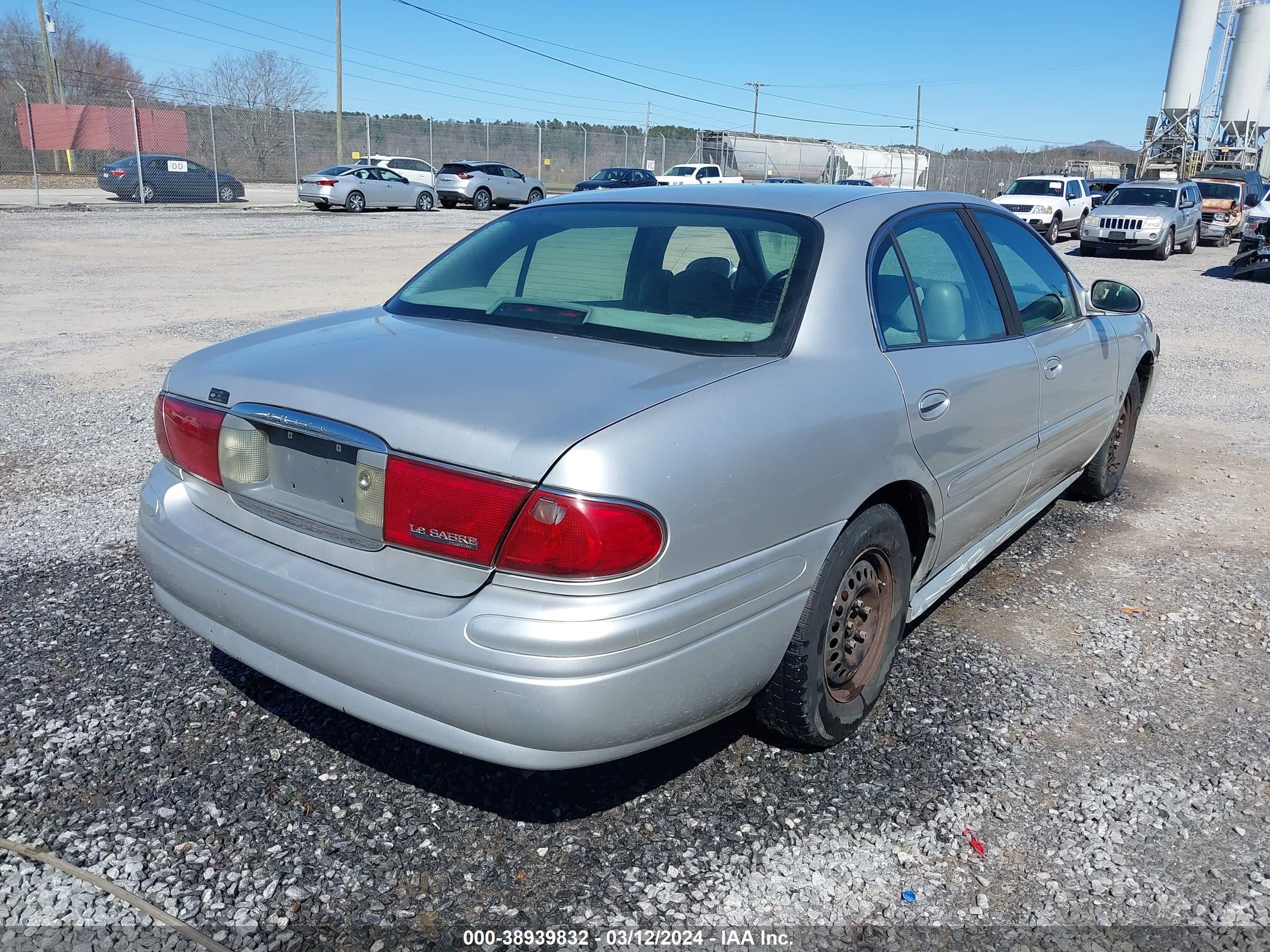 Photo 3 VIN: 1G4HP52KX34158428 - BUICK LESABRE 