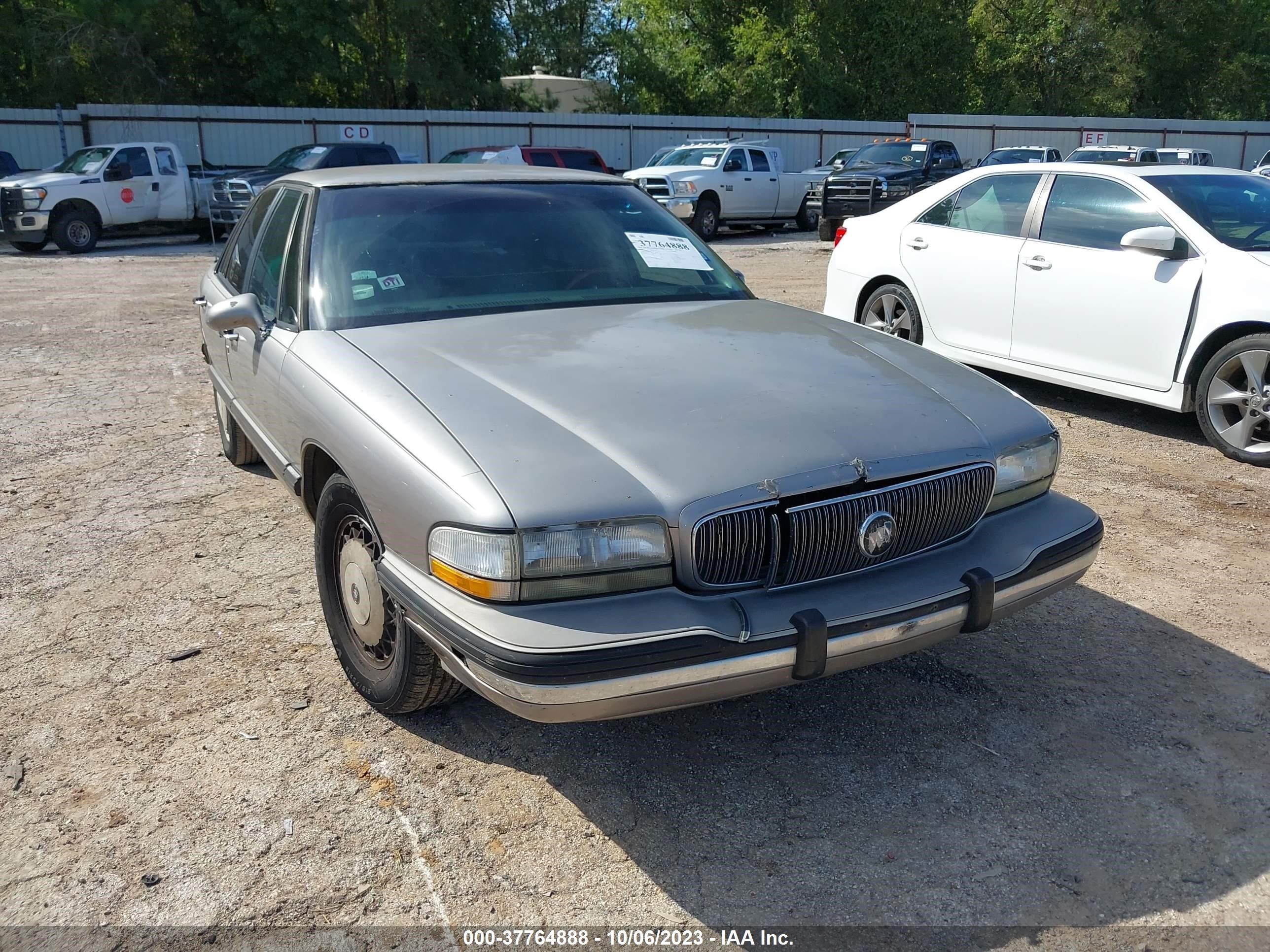 Photo 5 VIN: 1G4HP52L1SH546924 - BUICK LESABRE 