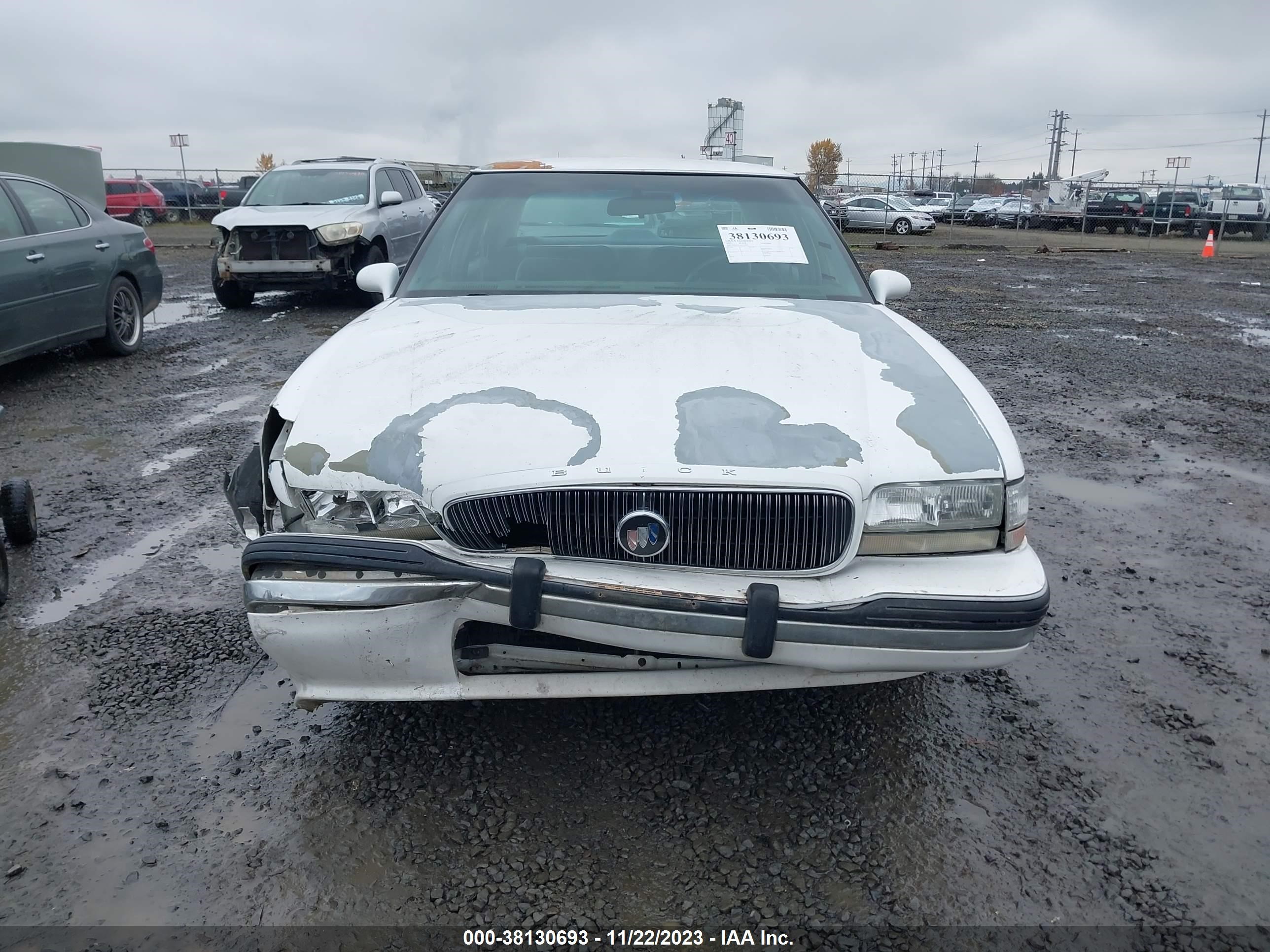 Photo 11 VIN: 1G4HP52L6SH446303 - BUICK LESABRE 