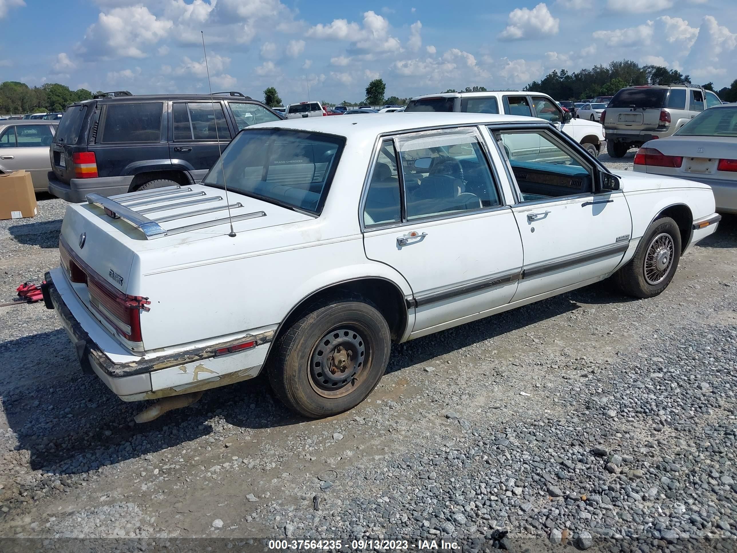 Photo 3 VIN: 1G4HP54C5MH463724 - BUICK LESABRE 