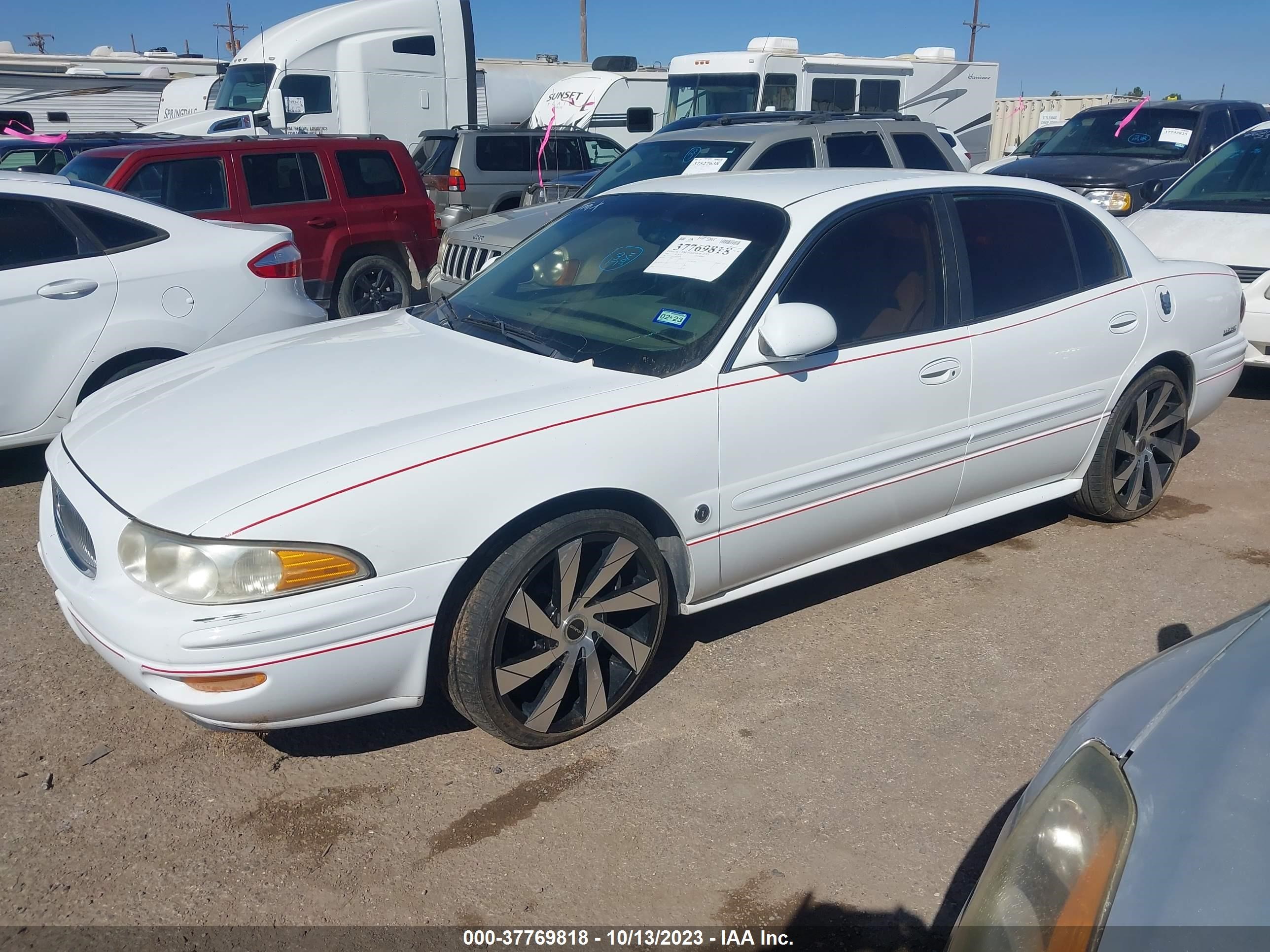 Photo 1 VIN: 1G4HP54K0Y4253570 - BUICK LESABRE 