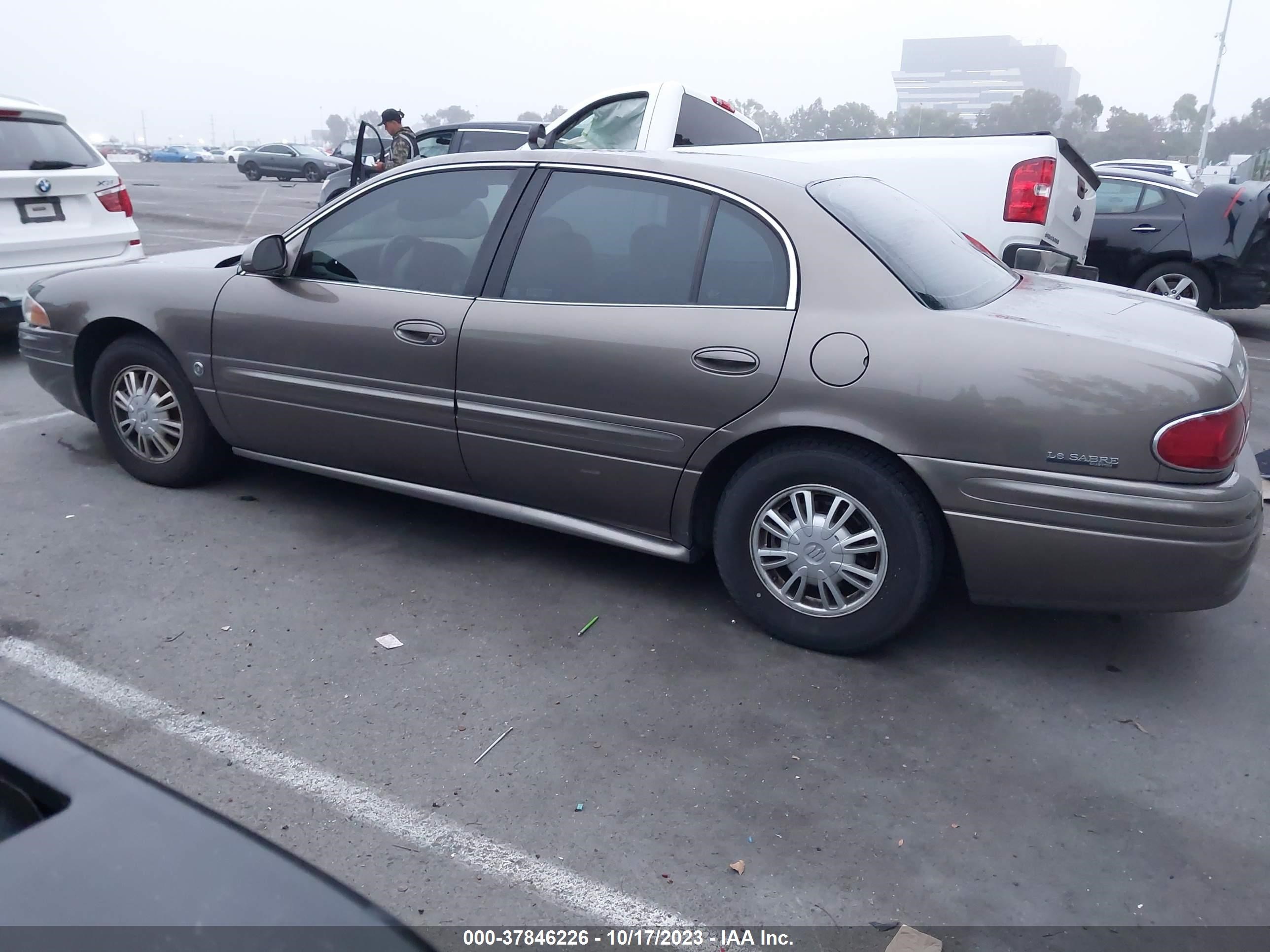 Photo 13 VIN: 1G4HP54K12U247123 - BUICK LESABRE 