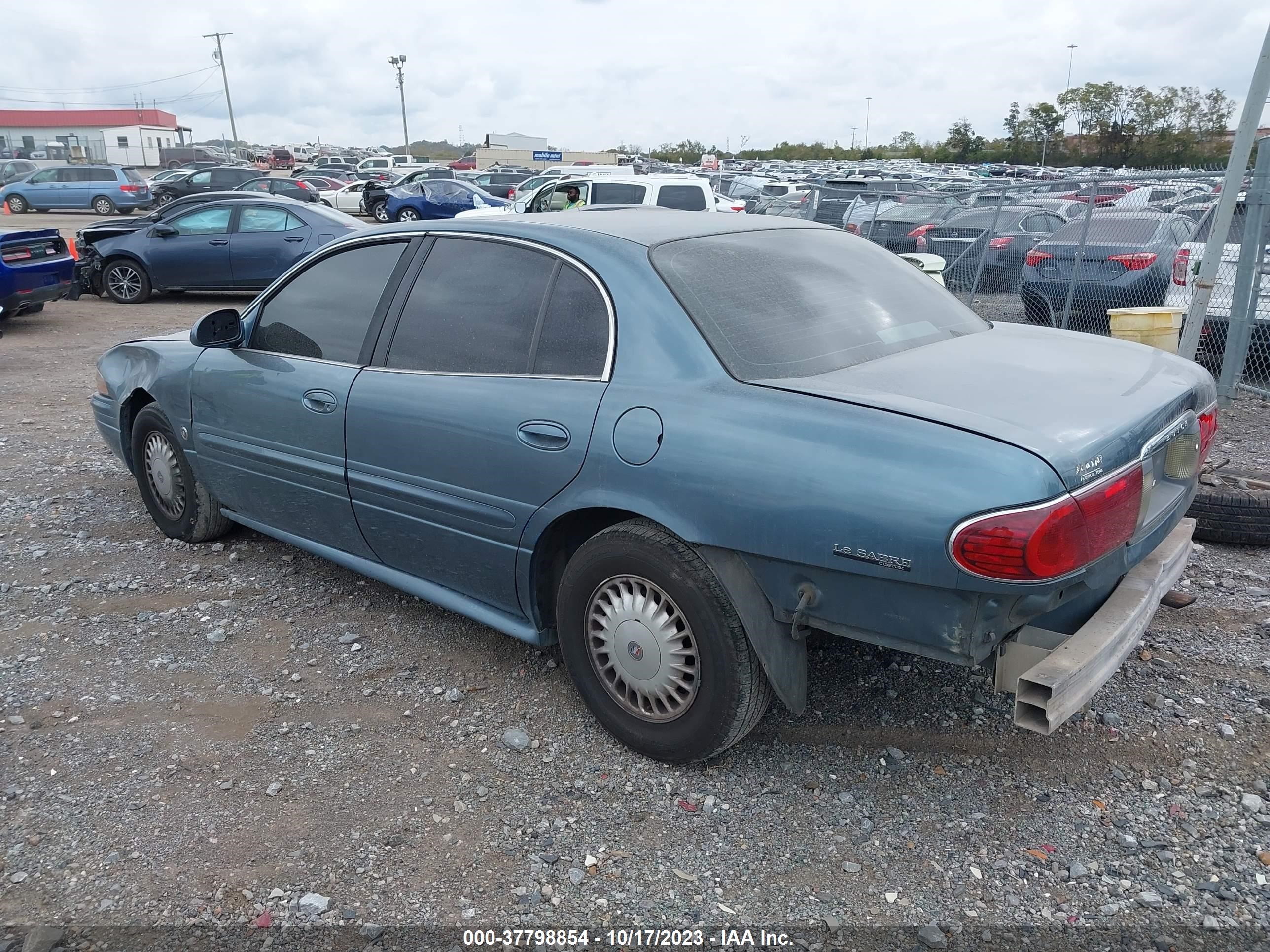 Photo 2 VIN: 1G4HP54K1Y4172416 - BUICK LESABRE 