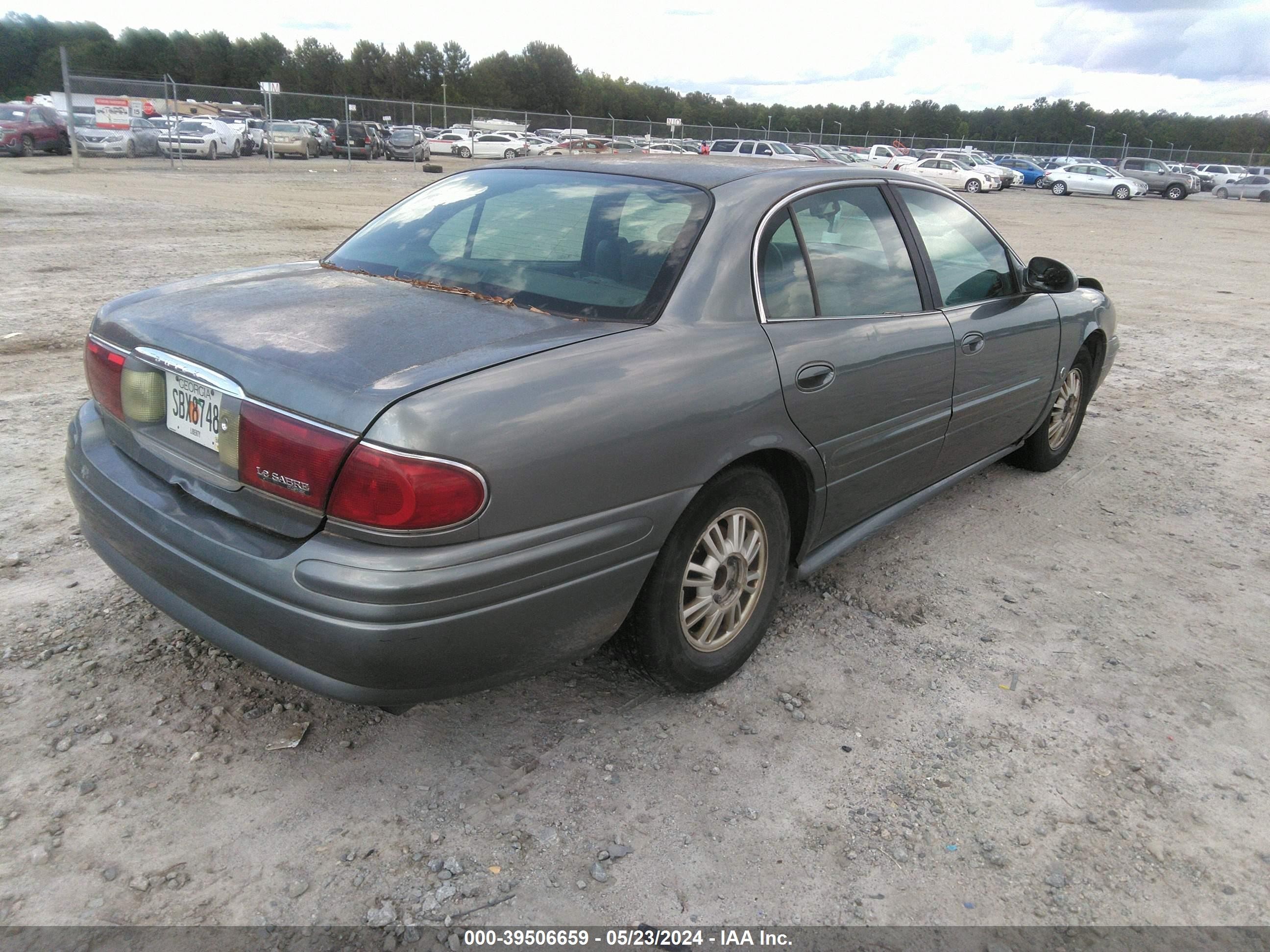 Photo 3 VIN: 1G4HP54K24U151021 - BUICK LESABRE 