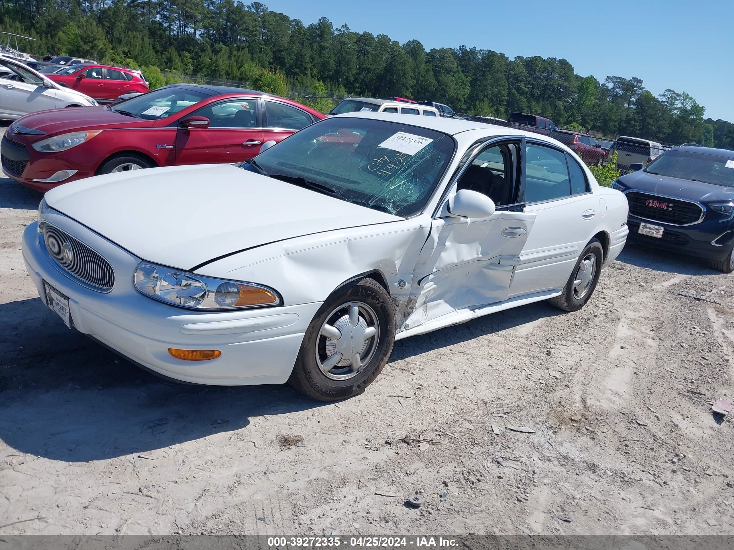 Photo 1 VIN: 1G4HP54K3Y4251747 - BUICK LESABRE 