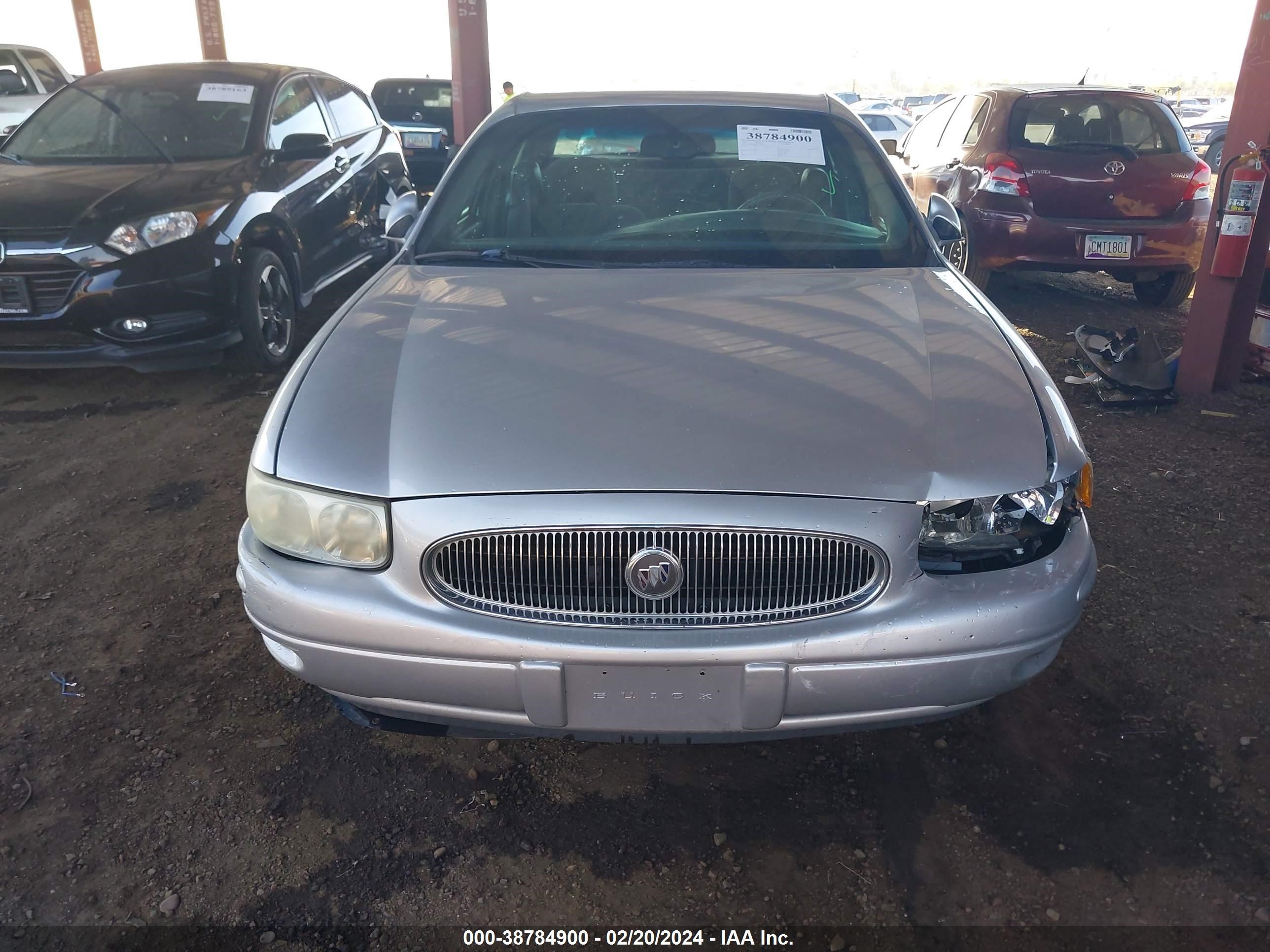 Photo 11 VIN: 1G4HP54K42U114484 - BUICK LESABRE 