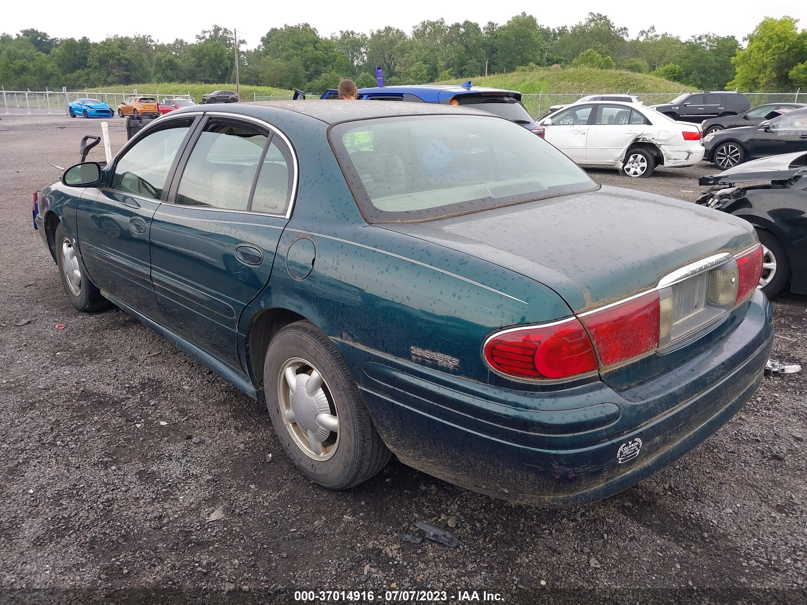 Photo 3 VIN: 1G4HP54K4YU151382 - BUICK LESABRE 