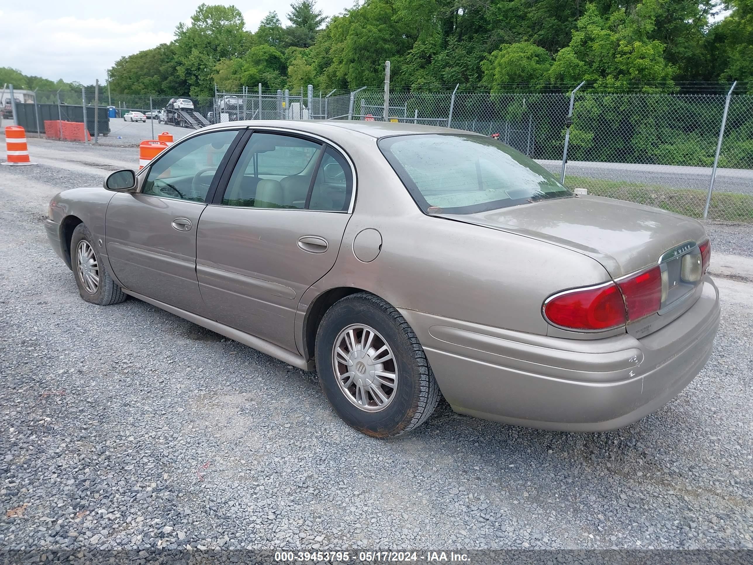 Photo 2 VIN: 1G4HP54K54U241487 - BUICK LESABRE 