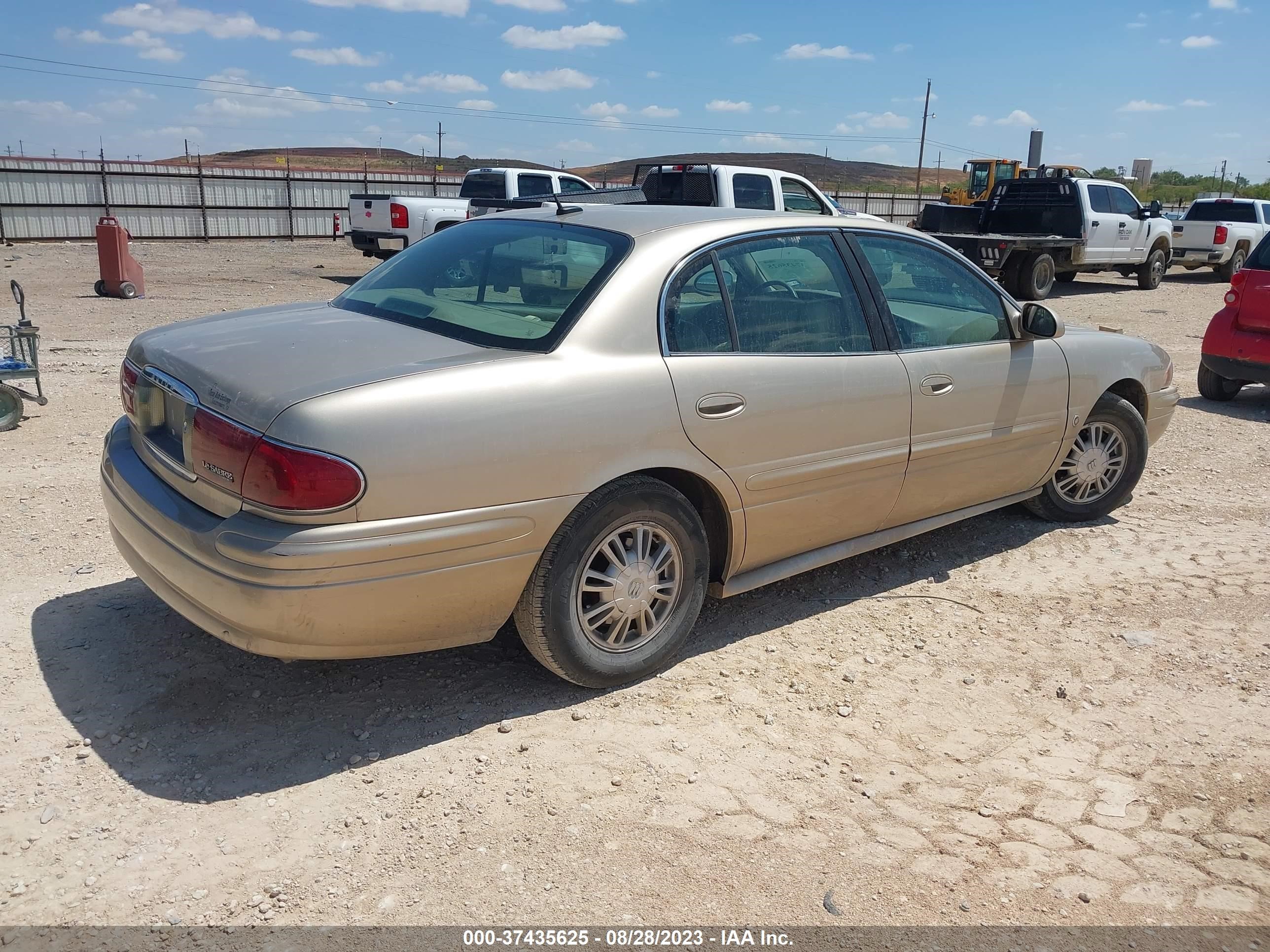 Photo 3 VIN: 1G4HP54K55U154772 - BUICK LESABRE 