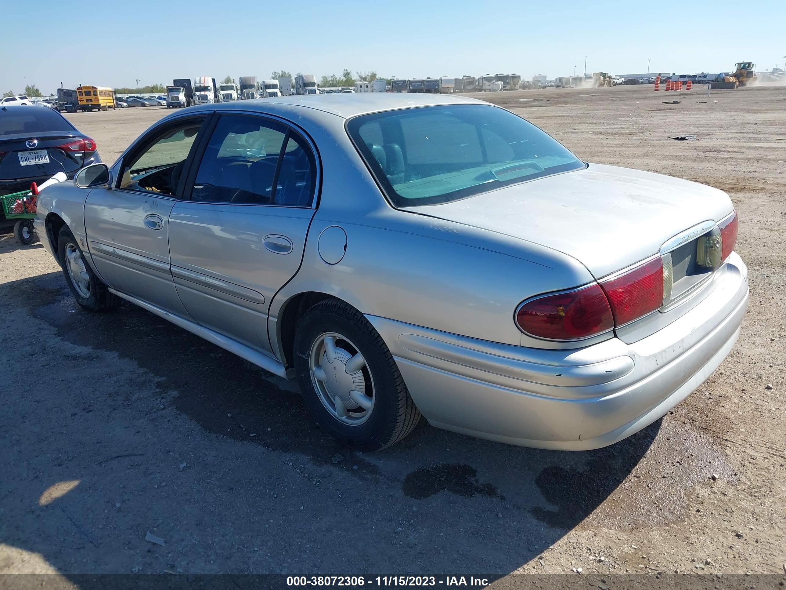 Photo 2 VIN: 1G4HP54K7Y4180889 - BUICK LESABRE 