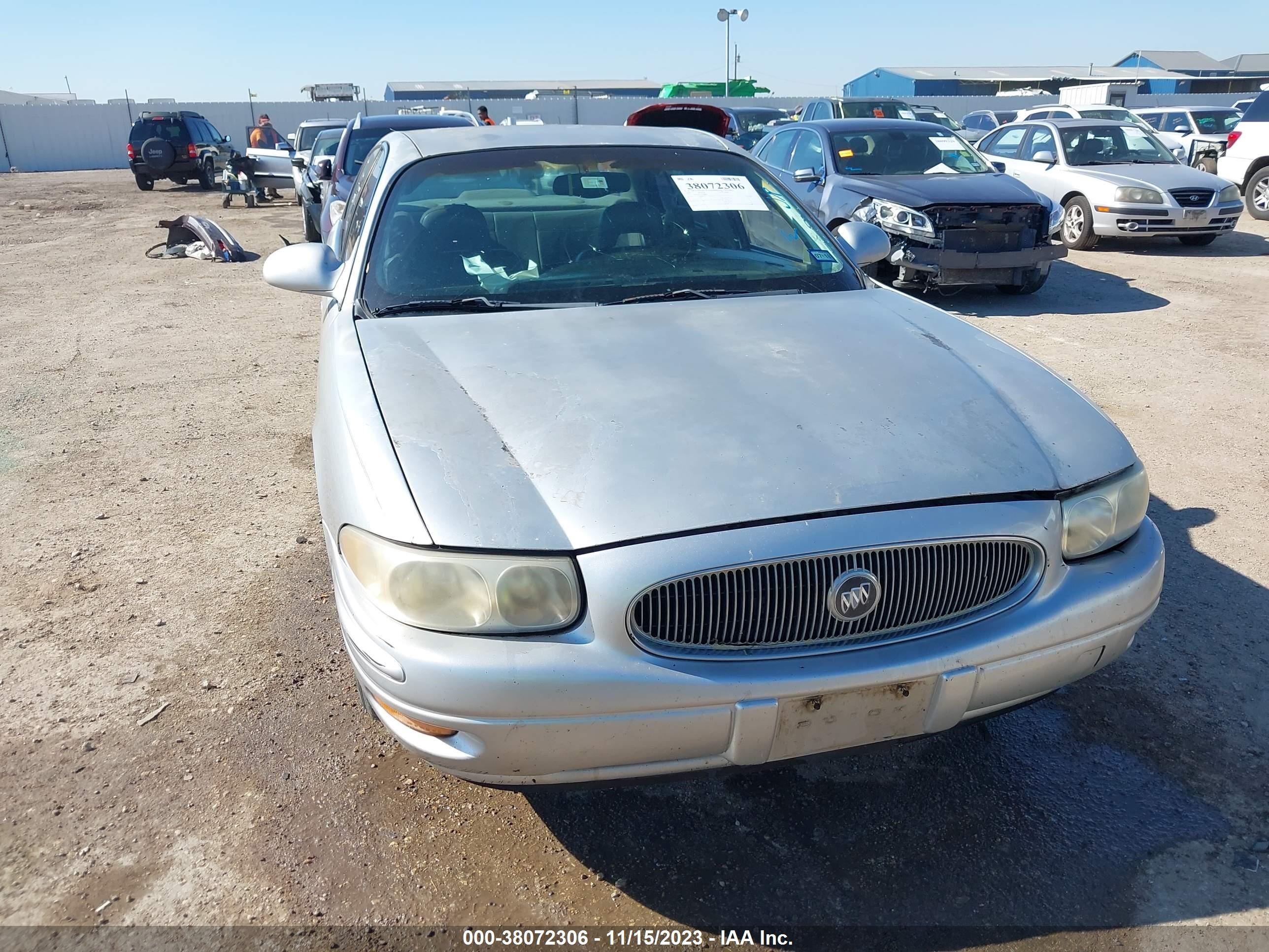 Photo 5 VIN: 1G4HP54K7Y4180889 - BUICK LESABRE 