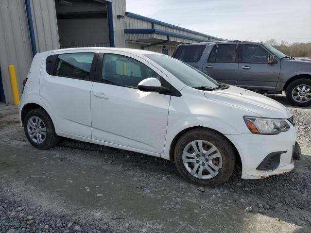 Photo 3 VIN: 1G4HP57119U145902 - CHEVROLET SONIC 