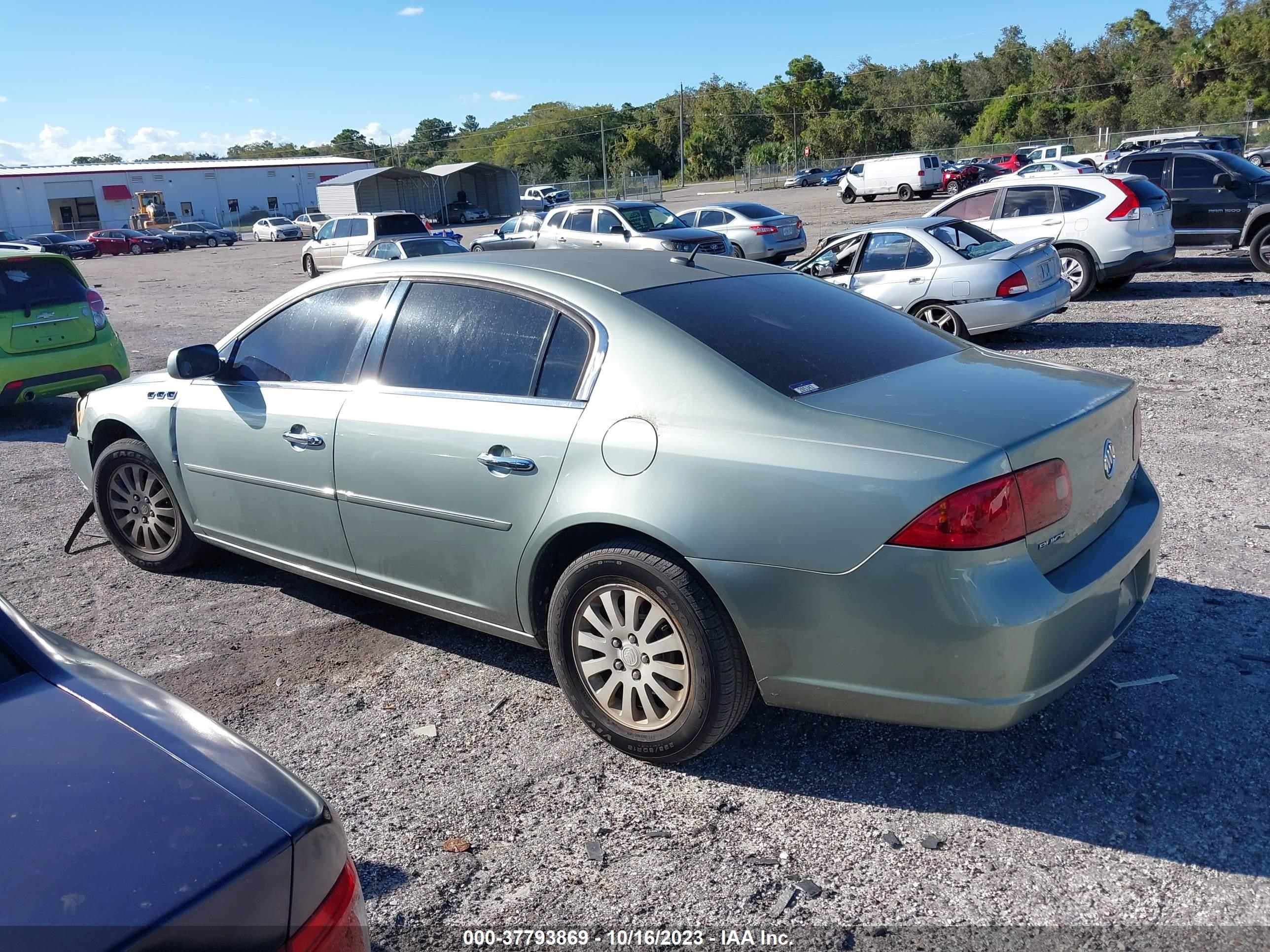 Photo 2 VIN: 1G4HP57207U138560 - BUICK LUCERNE 