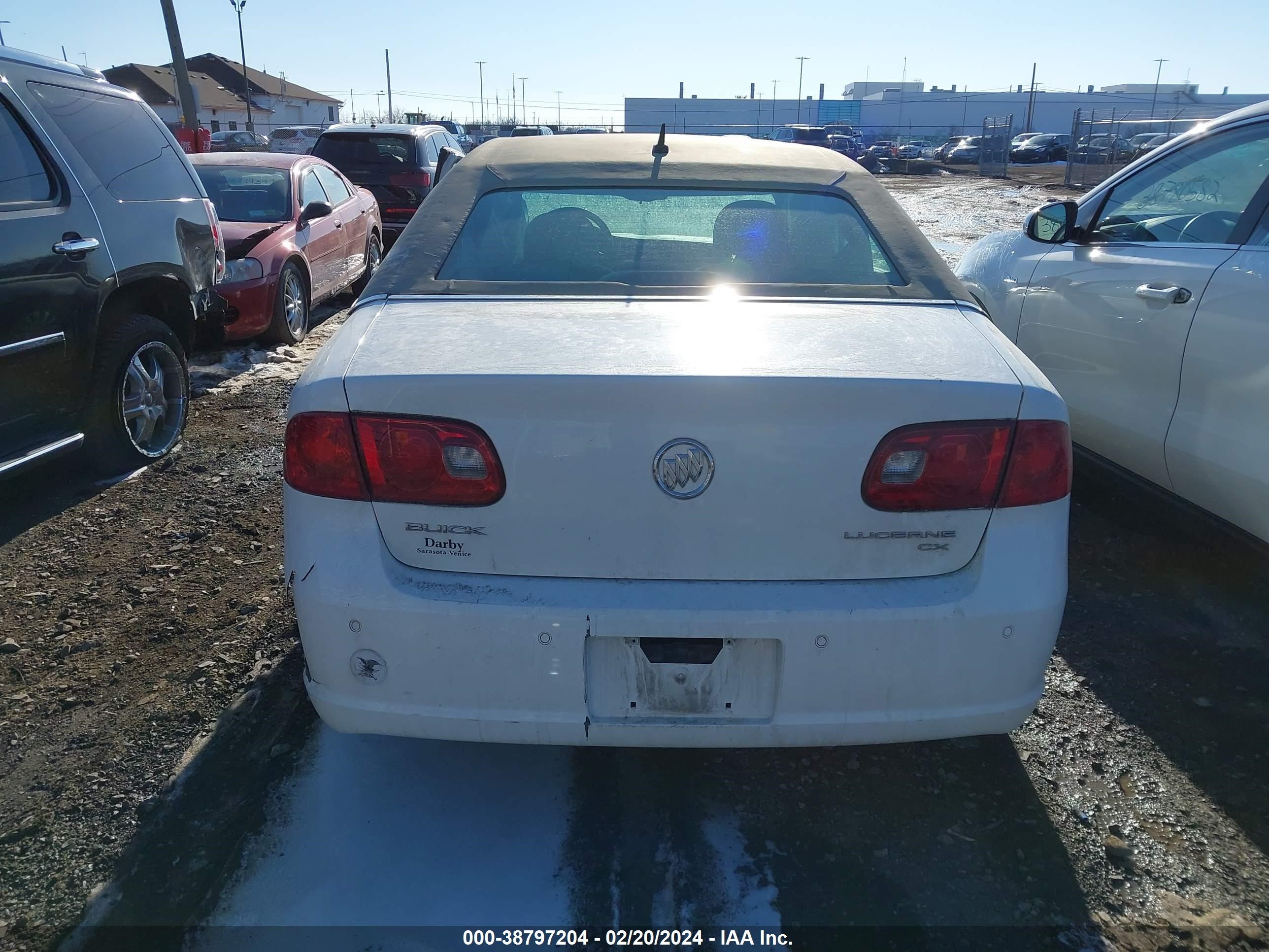 Photo 15 VIN: 1G4HP57207U181148 - BUICK LUCERNE 