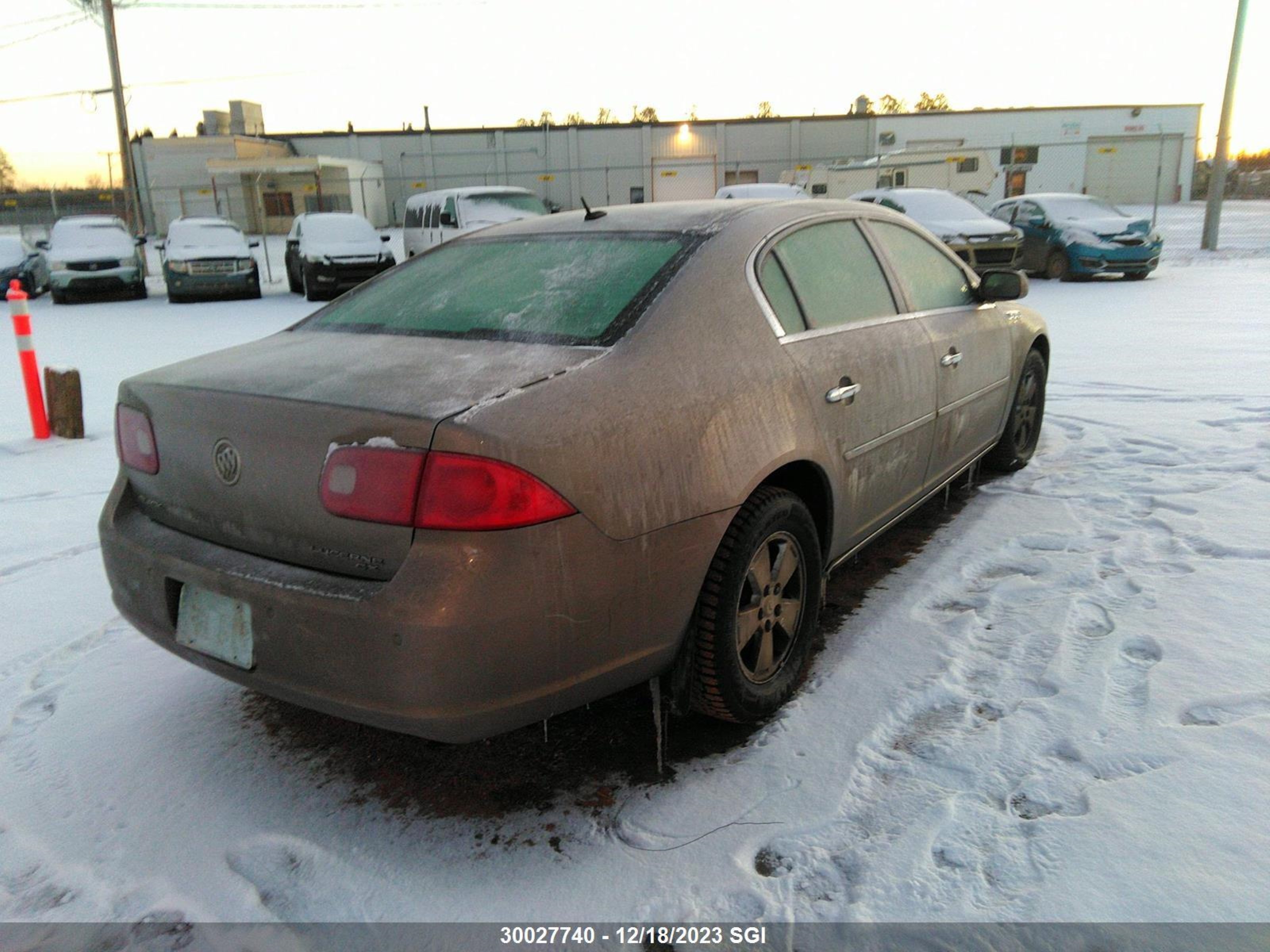 Photo 3 VIN: 1G4HP57216U247415 - BUICK LUCERNE 