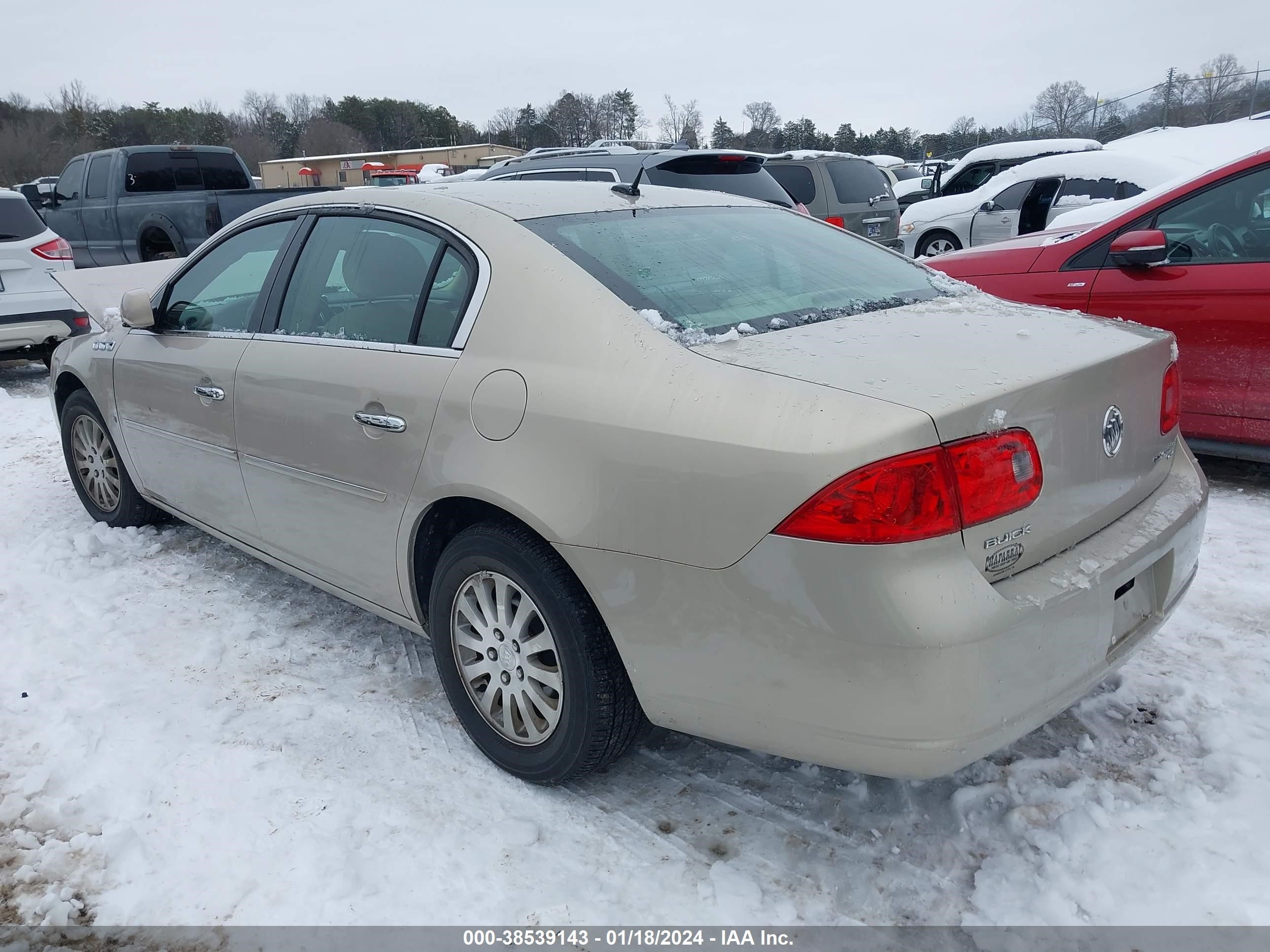 Photo 2 VIN: 1G4HP57238U130860 - BUICK LUCERNE 