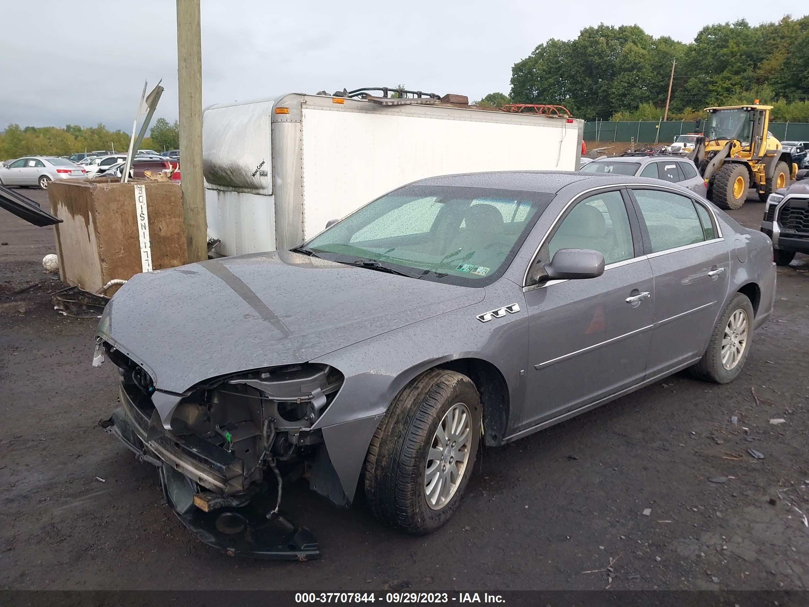 Photo 1 VIN: 1G4HP57248U130396 - BUICK LUCERNE 