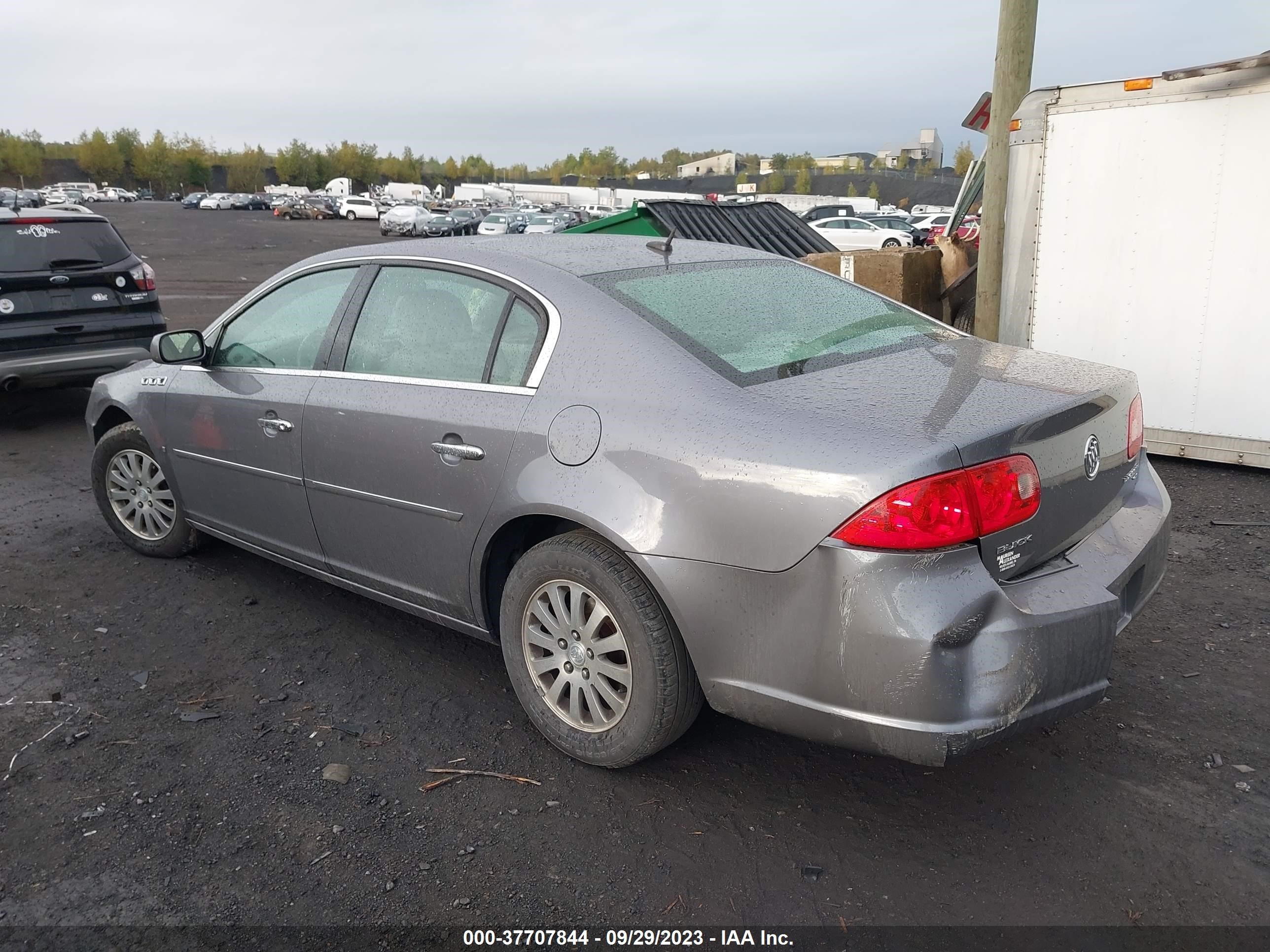 Photo 2 VIN: 1G4HP57248U130396 - BUICK LUCERNE 