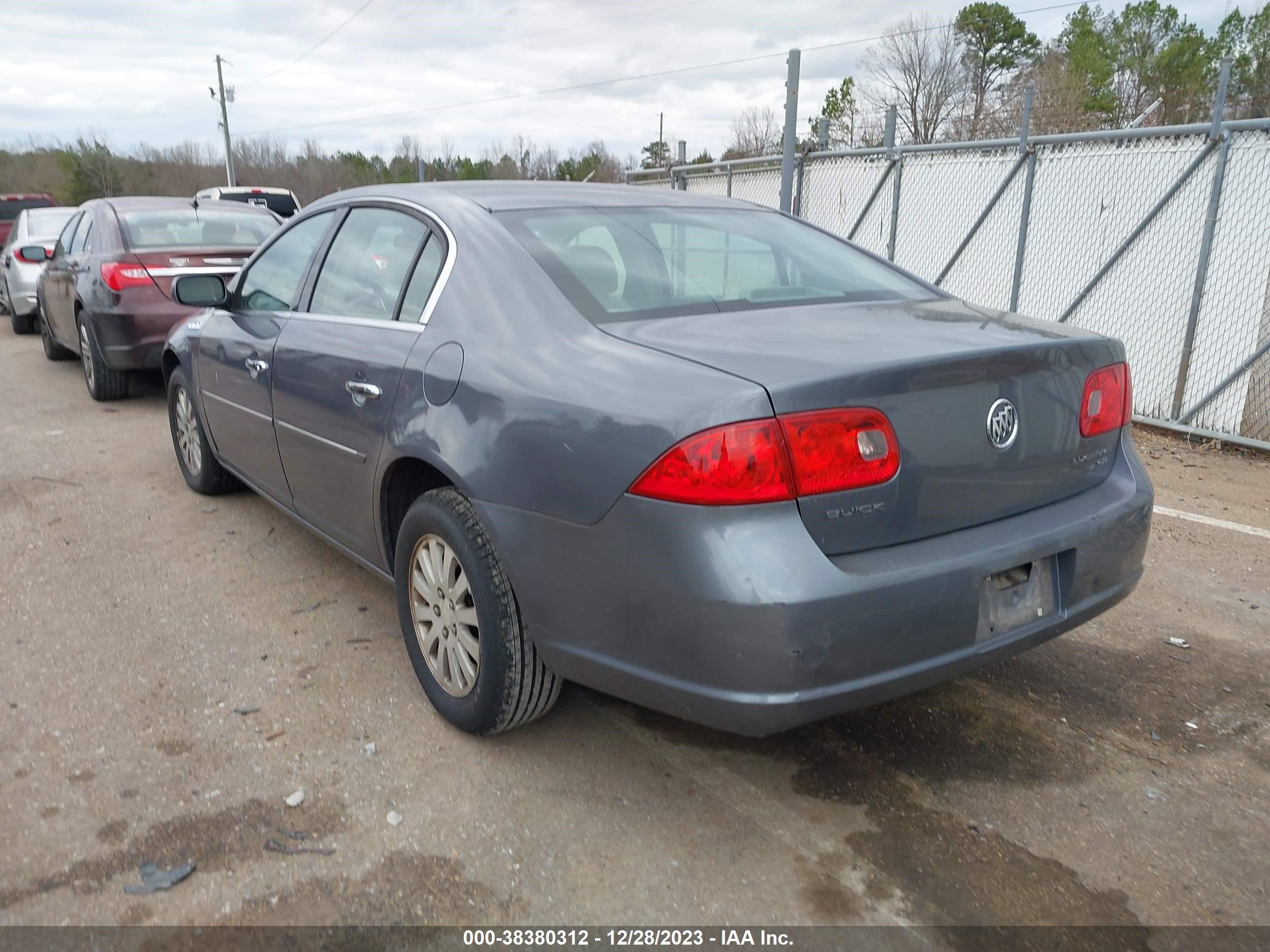 Photo 2 VIN: 1G4HP57277U207986 - BUICK LUCERNE 