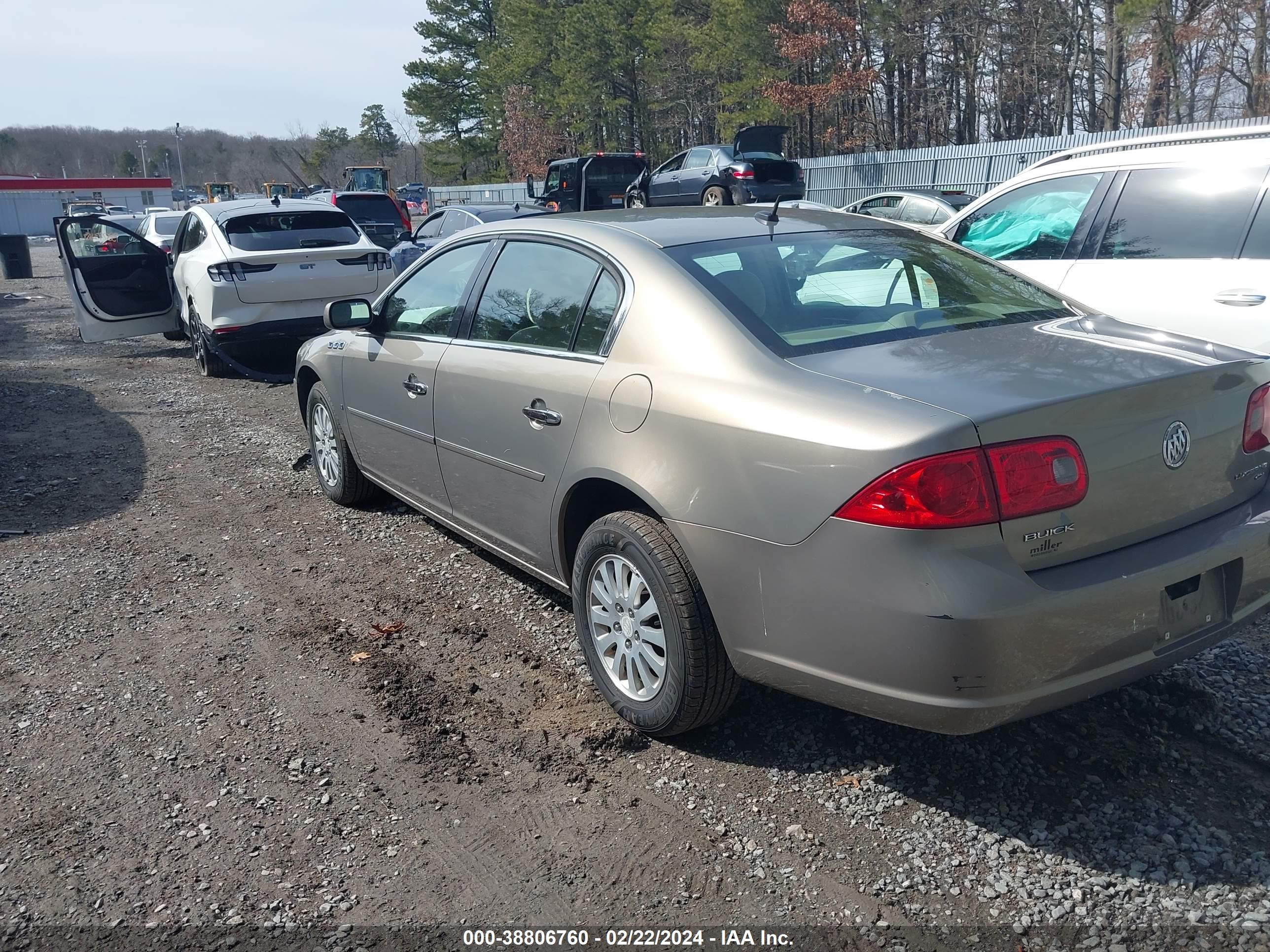 Photo 2 VIN: 1G4HP57296U144436 - BUICK LUCERNE 