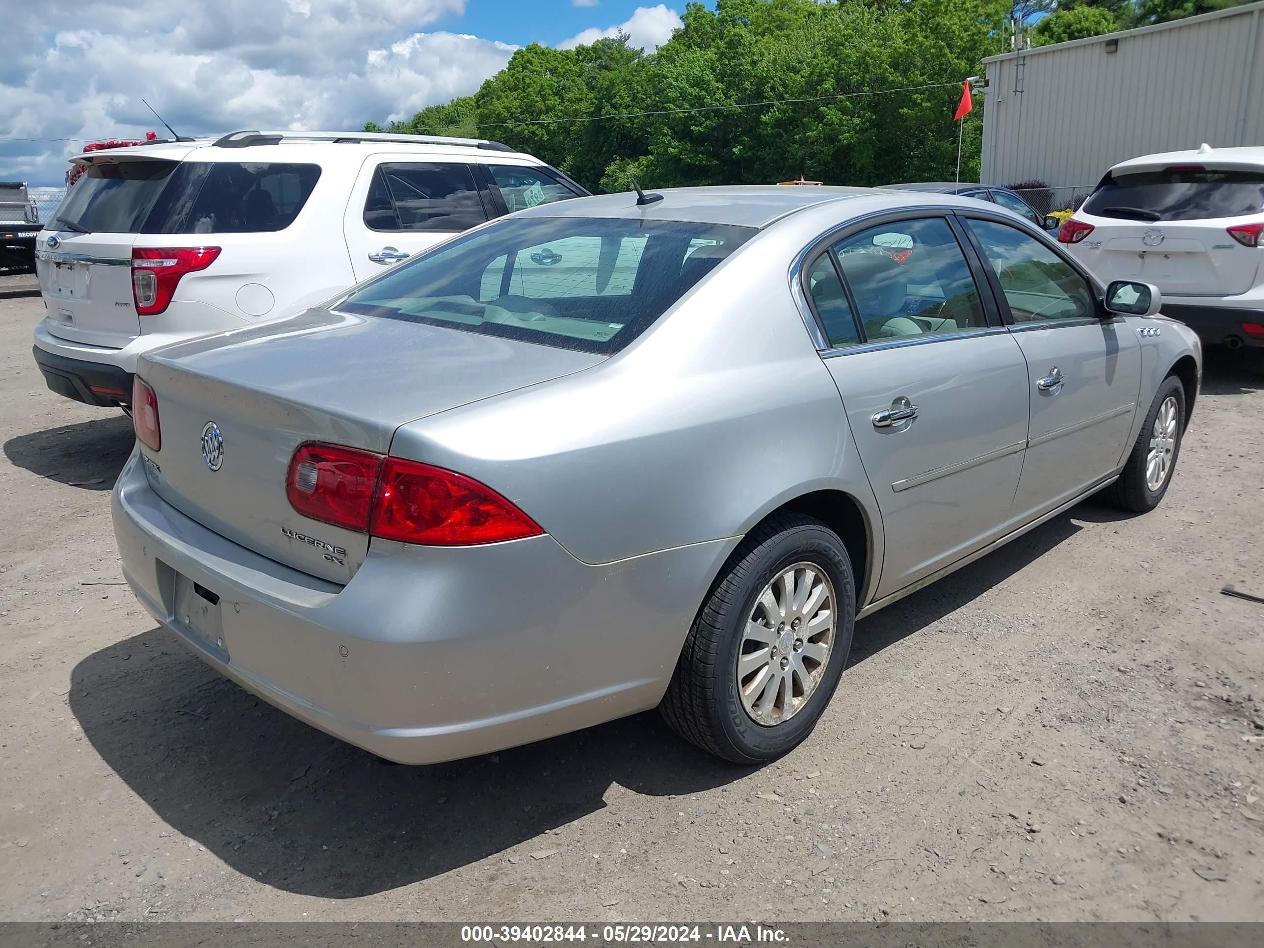 Photo 3 VIN: 1G4HP572X6U142534 - BUICK LUCERNE 