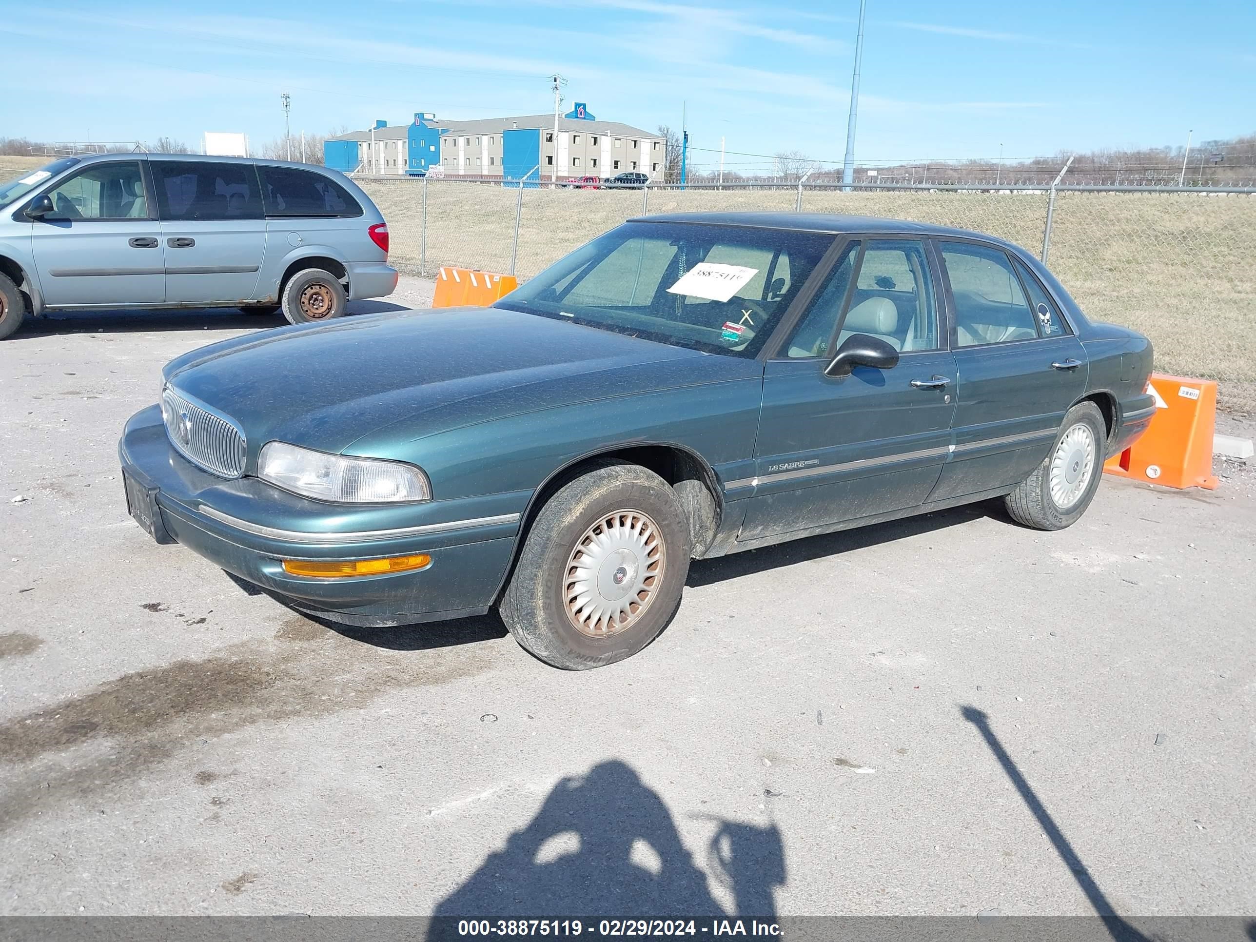 Photo 1 VIN: 1G4HR52K1VH439183 - BUICK LESABRE 