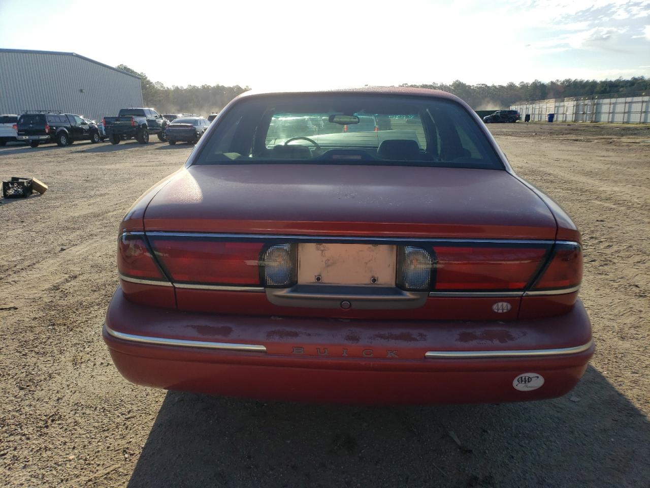 Photo 5 VIN: 1G4HR52K4WH526190 - BUICK LESABRE 