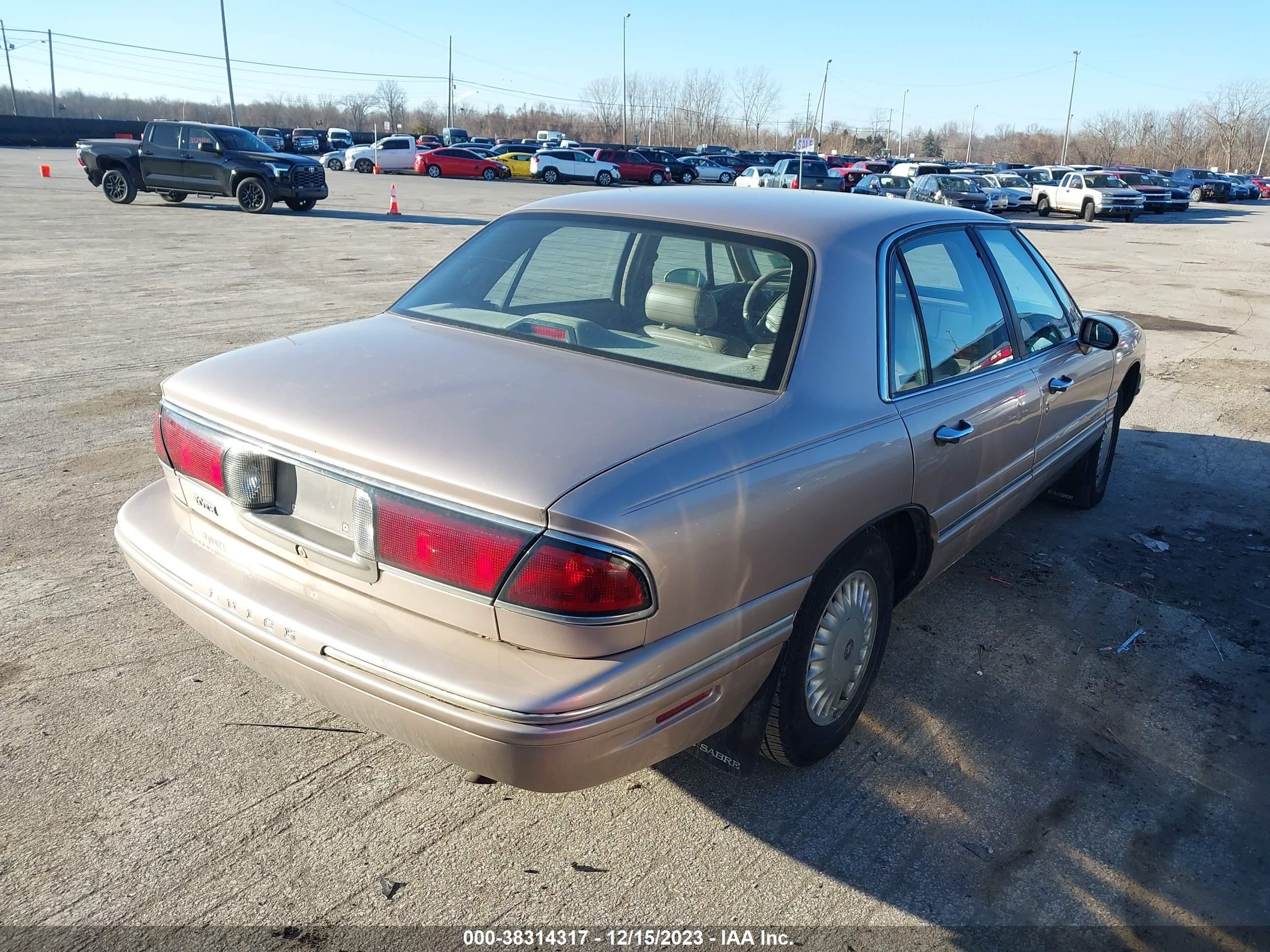 Photo 3 VIN: 1G4HR52K9XH410971 - BUICK LESABRE 